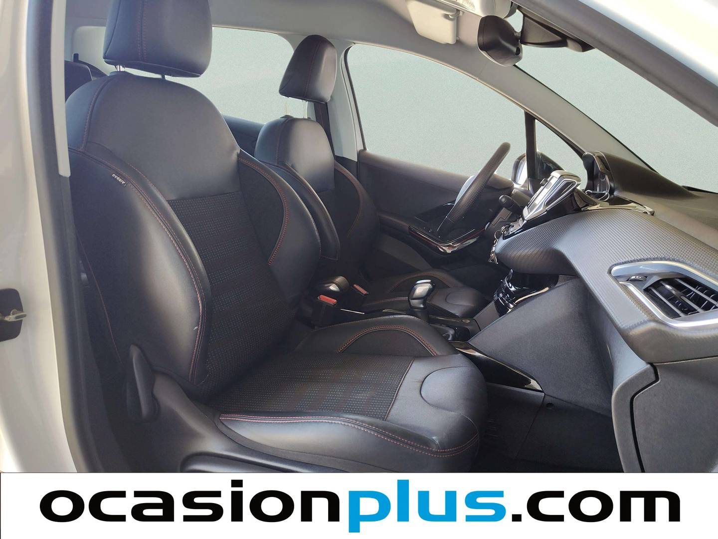 Peugeot 2008 Peugeot 2008 PureTech 110 S&S GT Line (110 CV) 2017