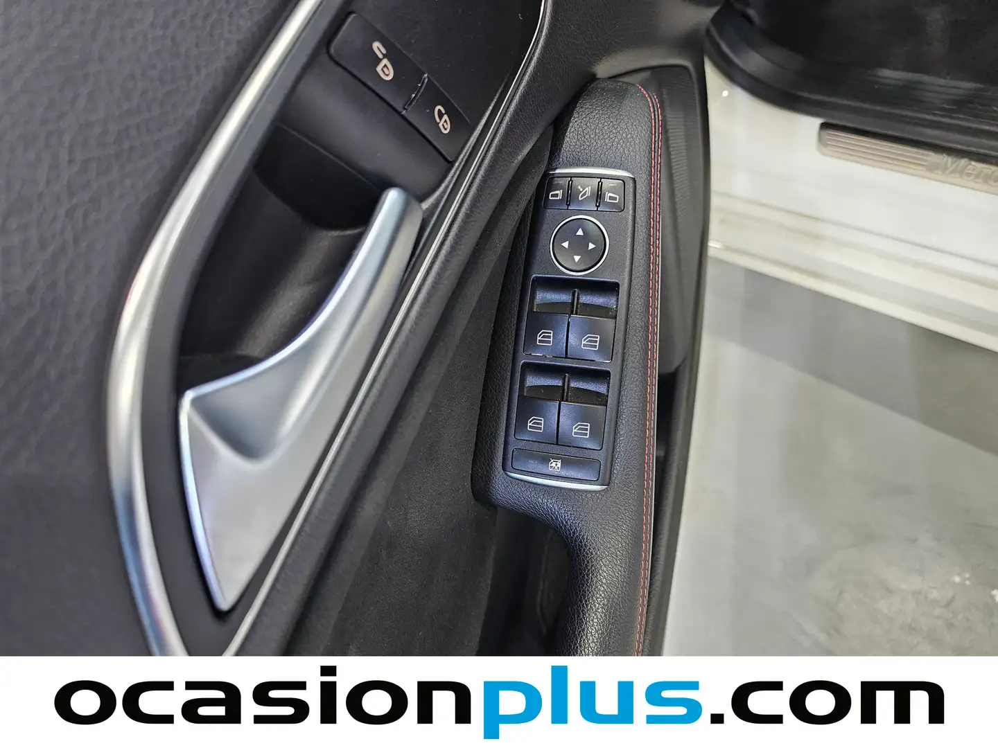 Foto Mercedes CLA Mercedes-Benz CLA 200 d (136 CV) PACK AMG