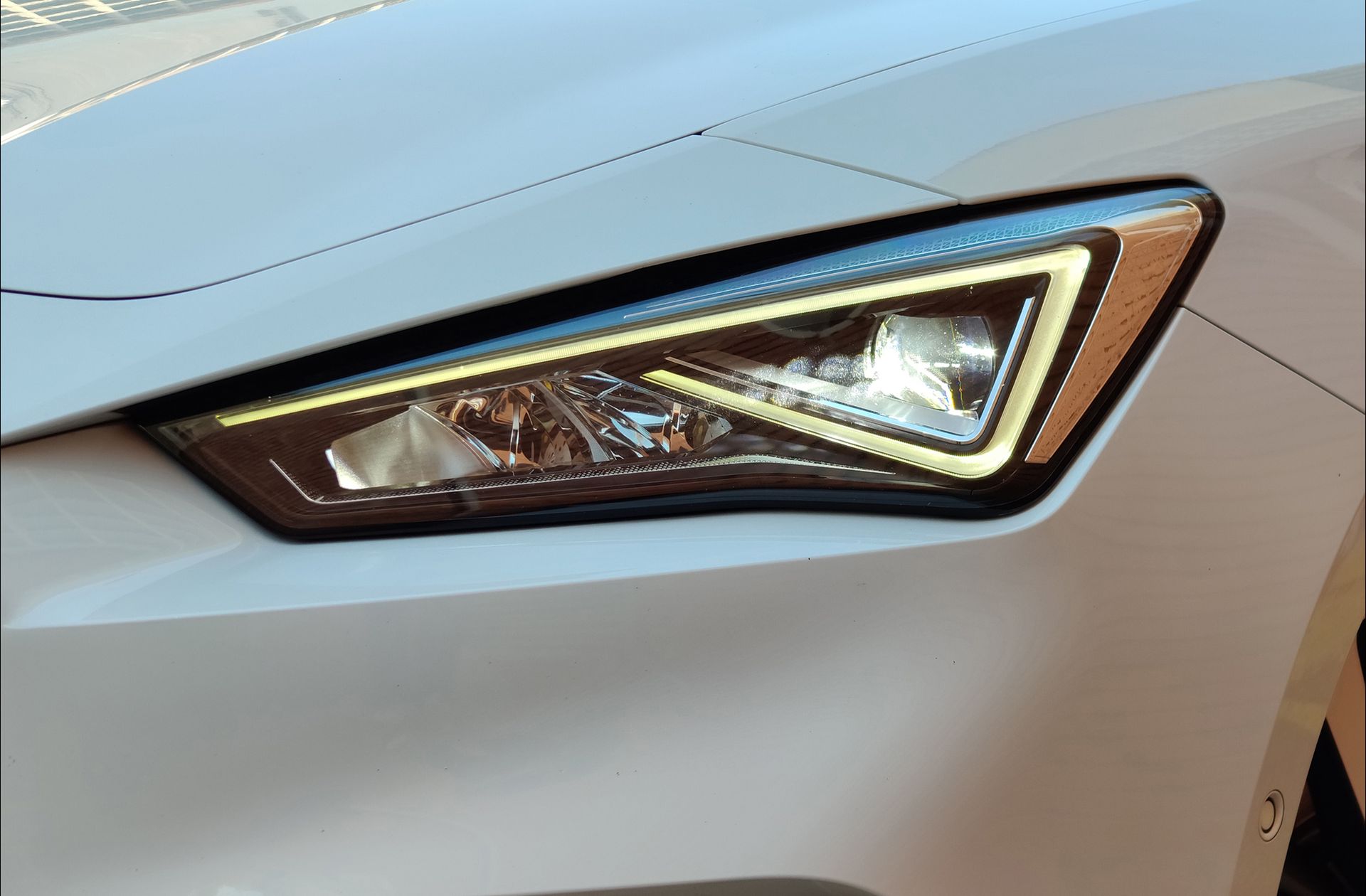 SEAT León ST 1.5 TGI GNC FR DSG - foto 14
