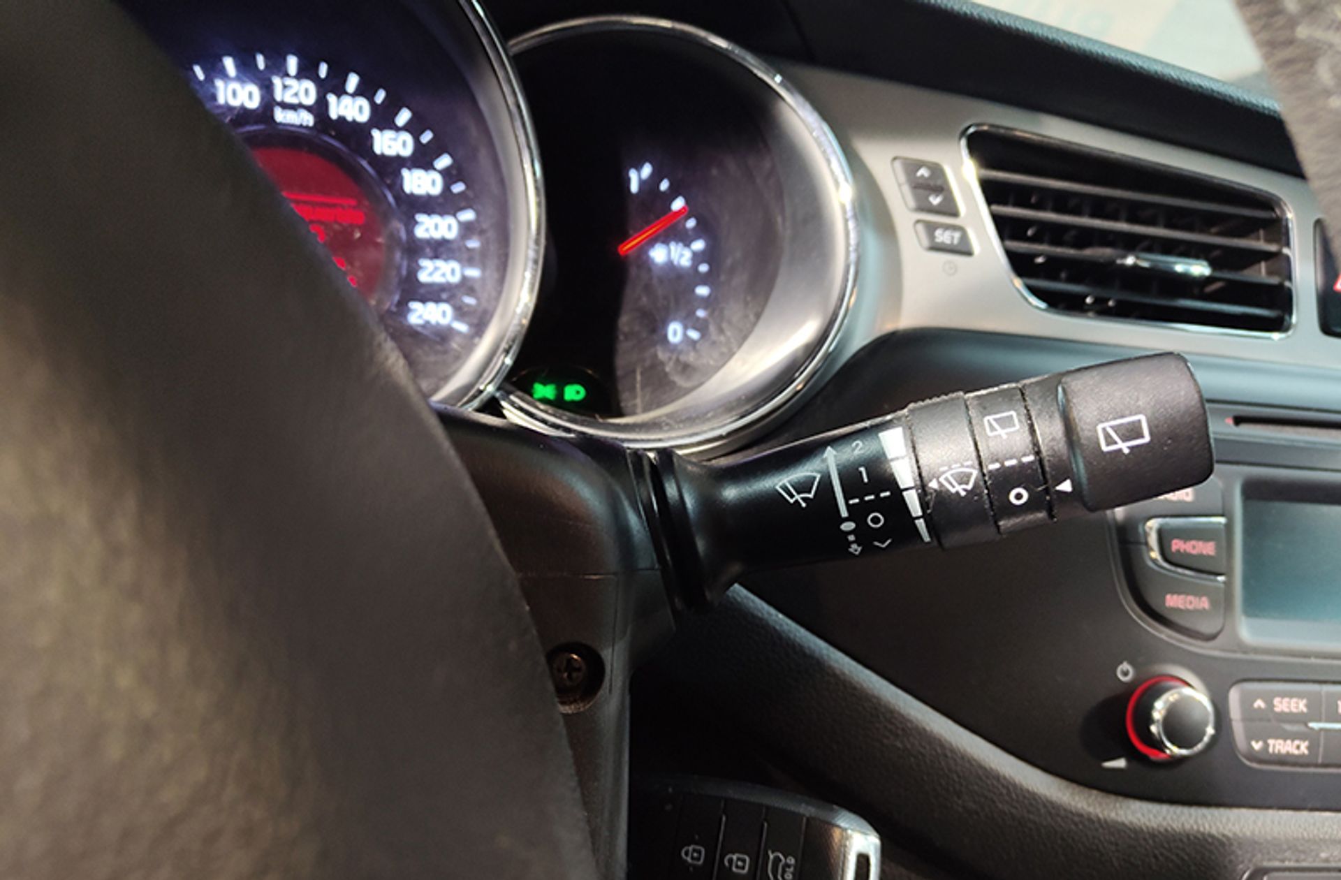 Kia ProCeed 1.6 CRDi VGT Concept - foto 26