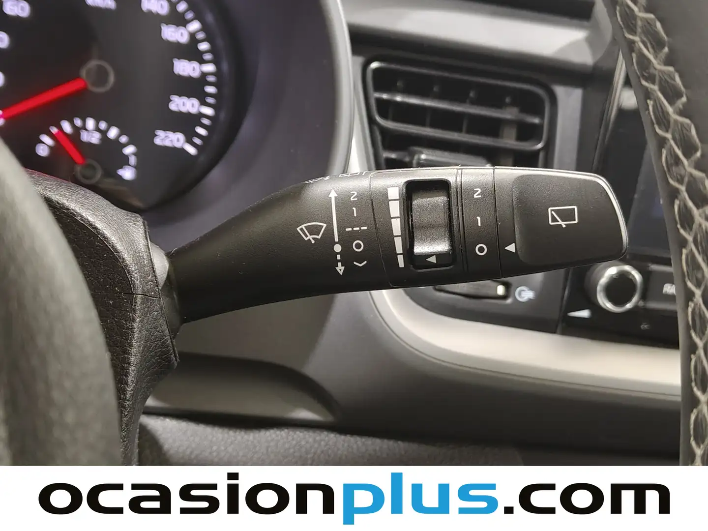 Foto KIA Stonic Kia Stonic 1.2 DPi Concept  (84 CV)