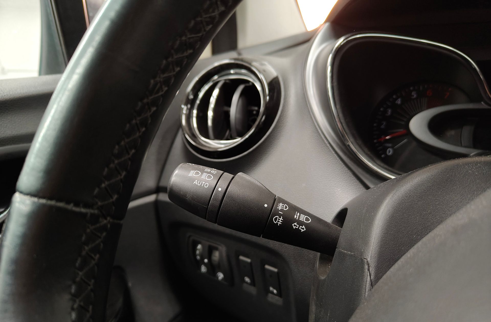 Renault Captur Zen Energy TCe EDC - foto 22