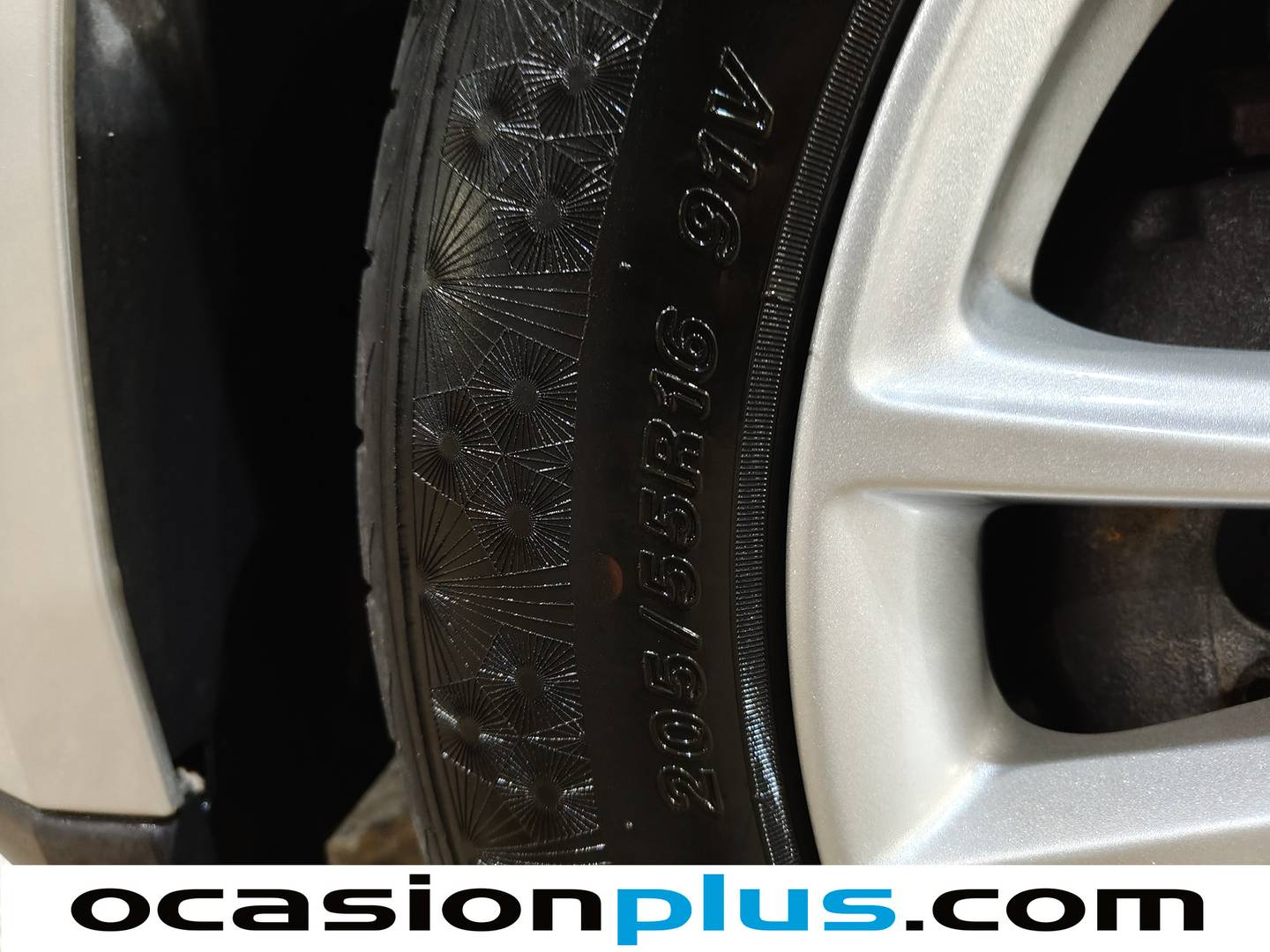 Foto Ford Focus Ford Focus 1.6 TI-VCT Trend+ PowerShift (125 CV)