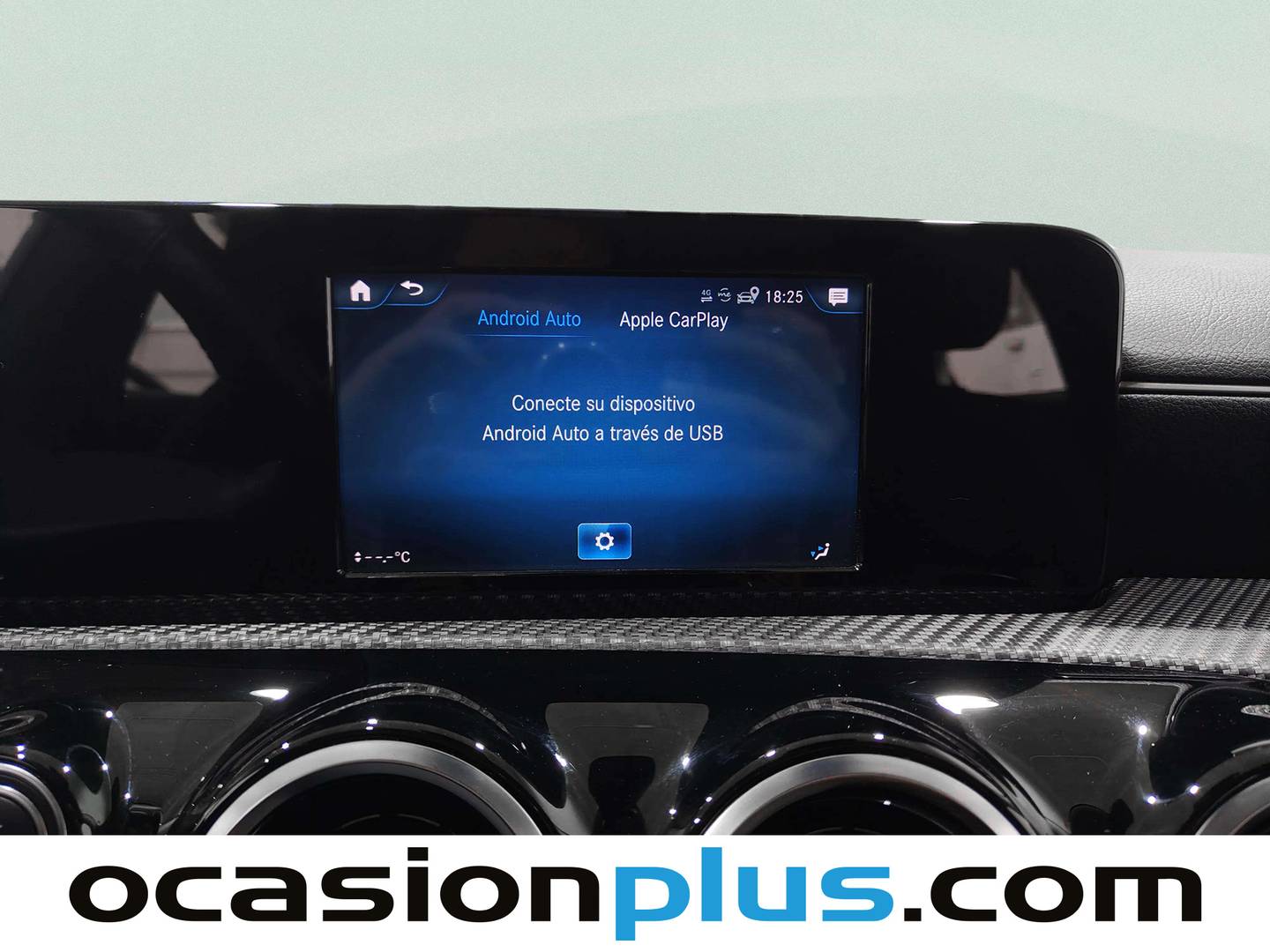 Equipamiento del Mercedes CLA Mercedes CLA Shooting Brake 180 (136 CV)