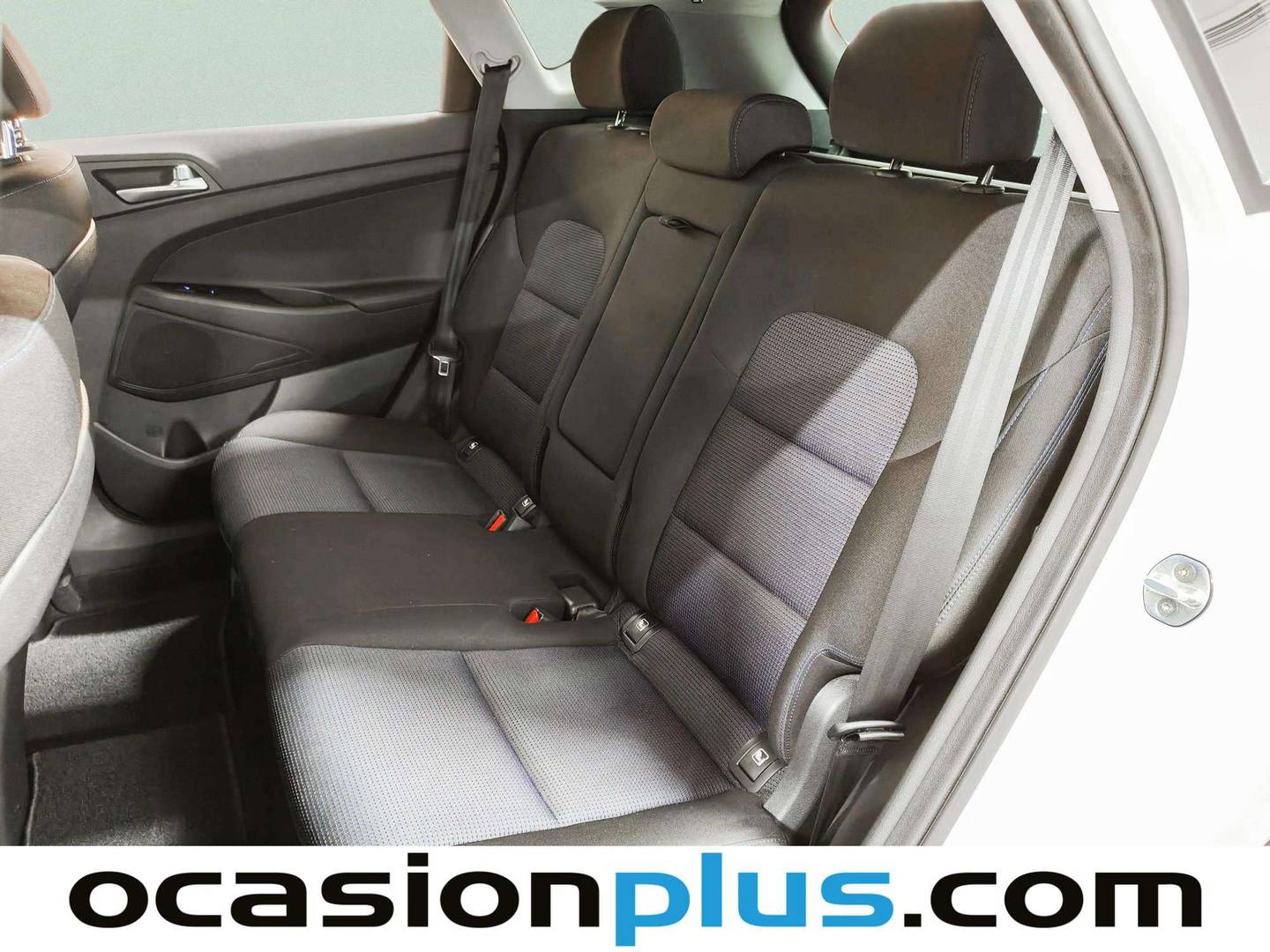 Foto asientos traseros Hyundai Tucson Hyundai Tucson 1.6 GDI BlueDrive Tecno 4x2  (131 CV)