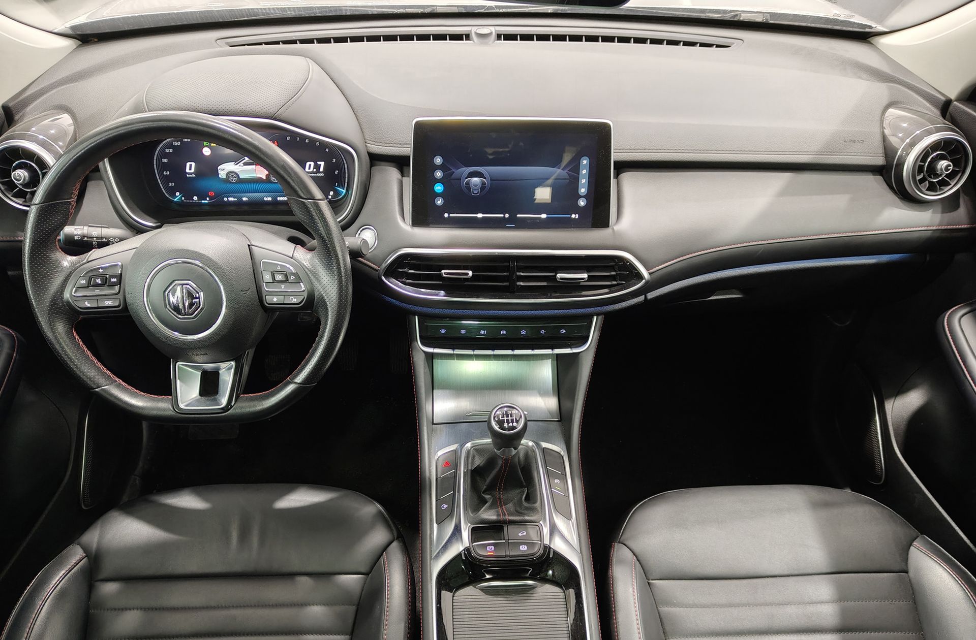 MG HS 1.5 Turbo GDI Luxury - foto 7