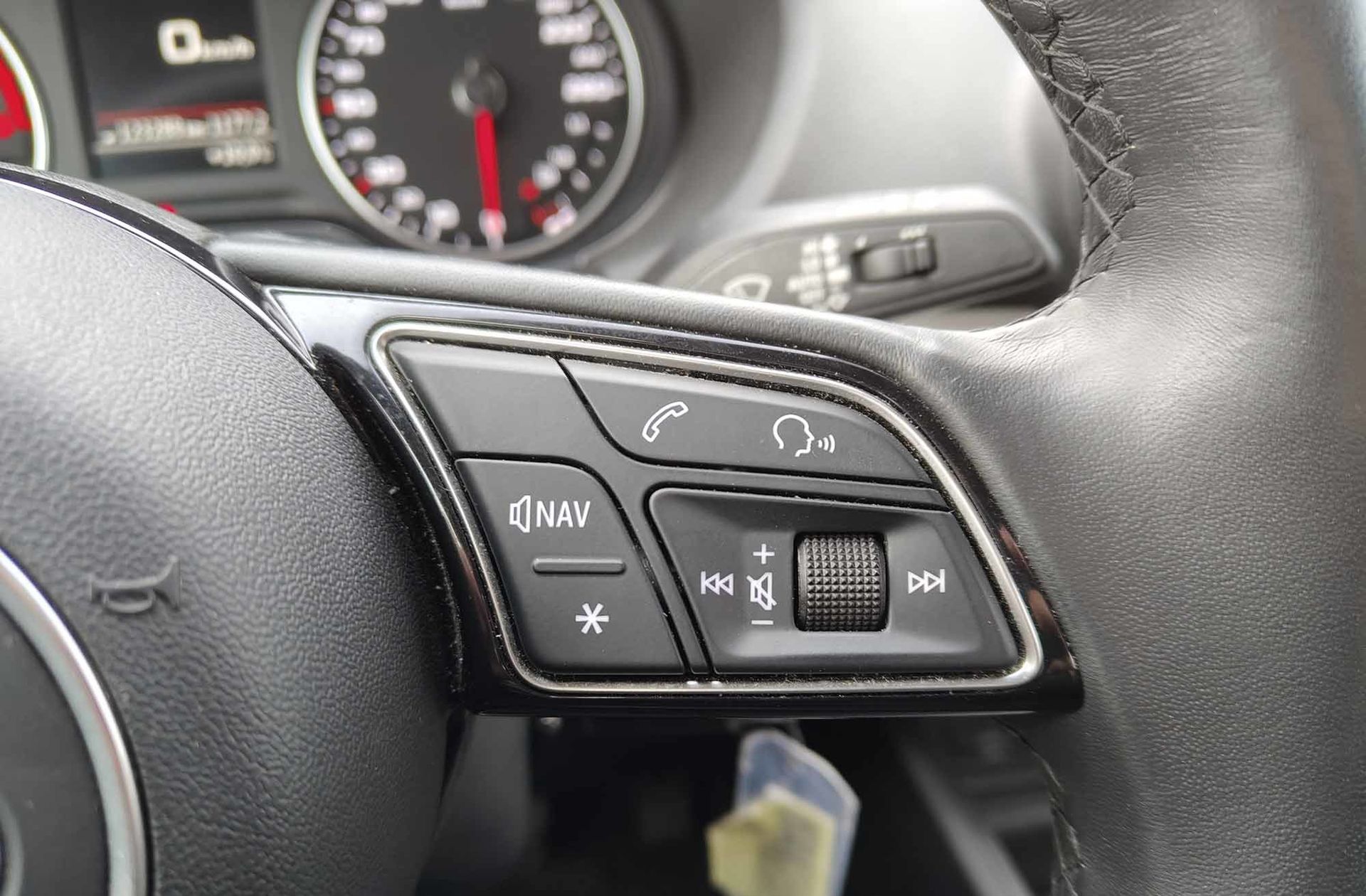 Audi Q2 Advanced 30 TDI - foto 25