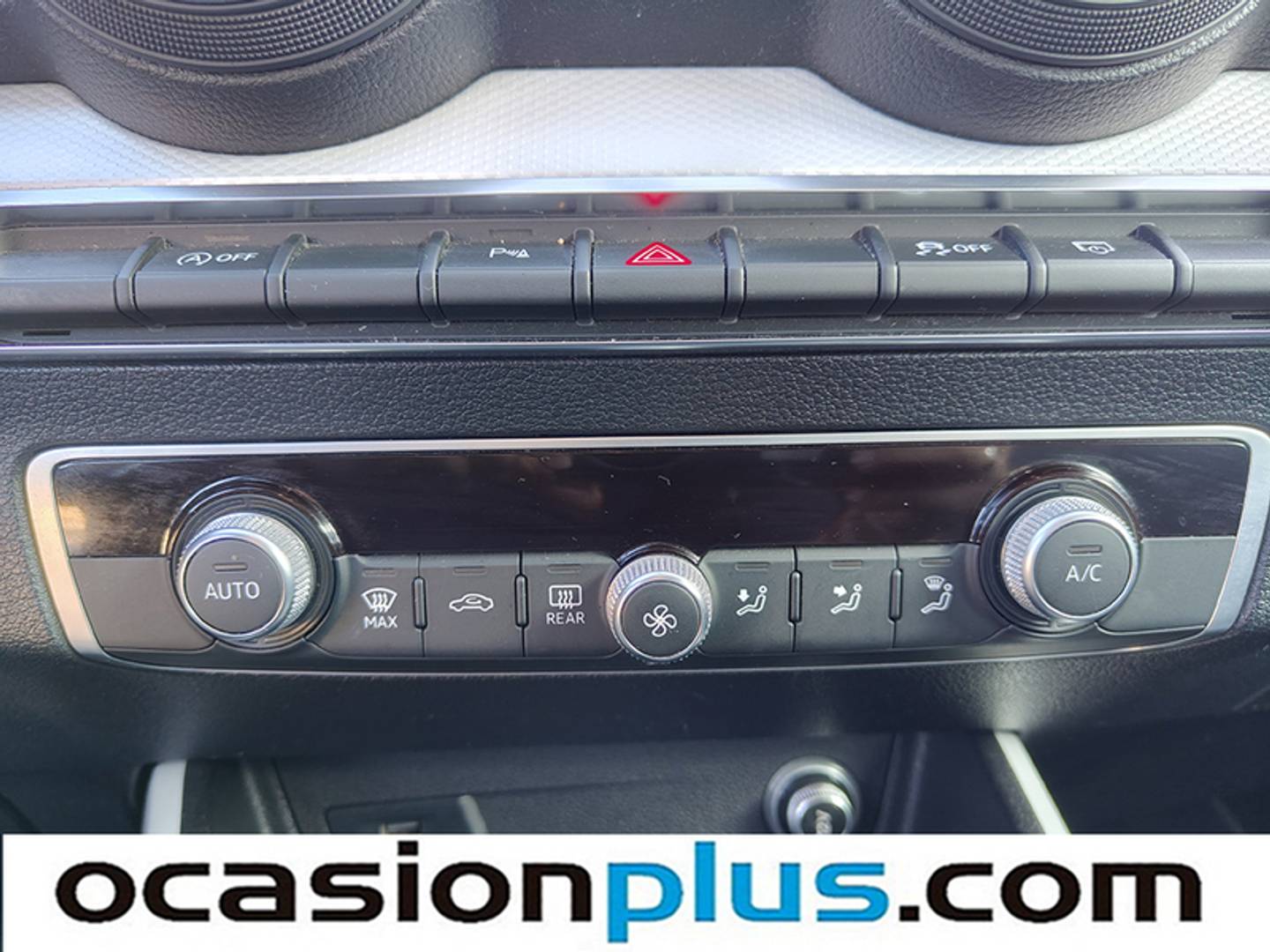 Foto Audi Q2 Audi Q2 design 35 TFSI (150 CV)