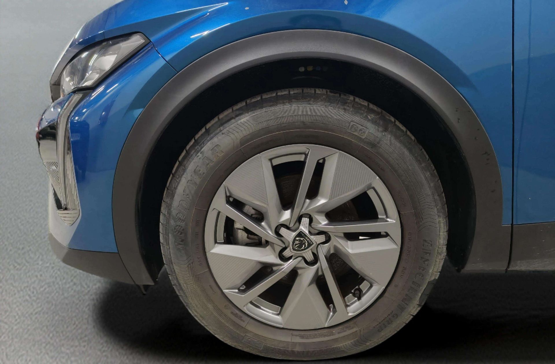 Peugeot 408 Allure Hybrid eDCS6 - foto 39