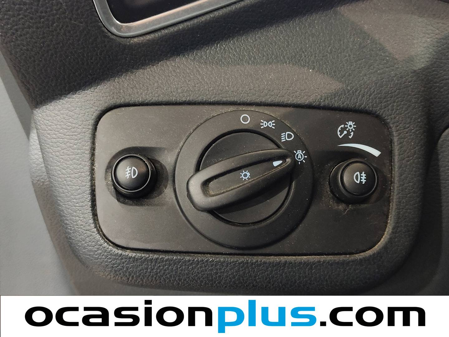Ford Grand C-Max Ford Grand C-Max Grand C-Max 1.6 TDCi S&S Titanium (115 CV) de segunda mano