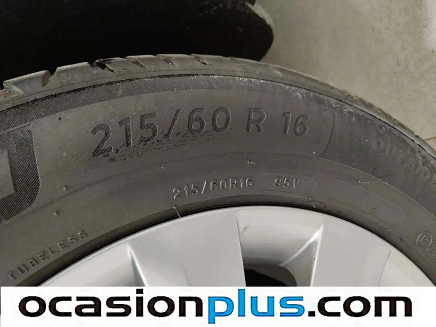 Foto Skoda Karoq Skoda Karoq 1.0 TSI Ambition (110 CV)