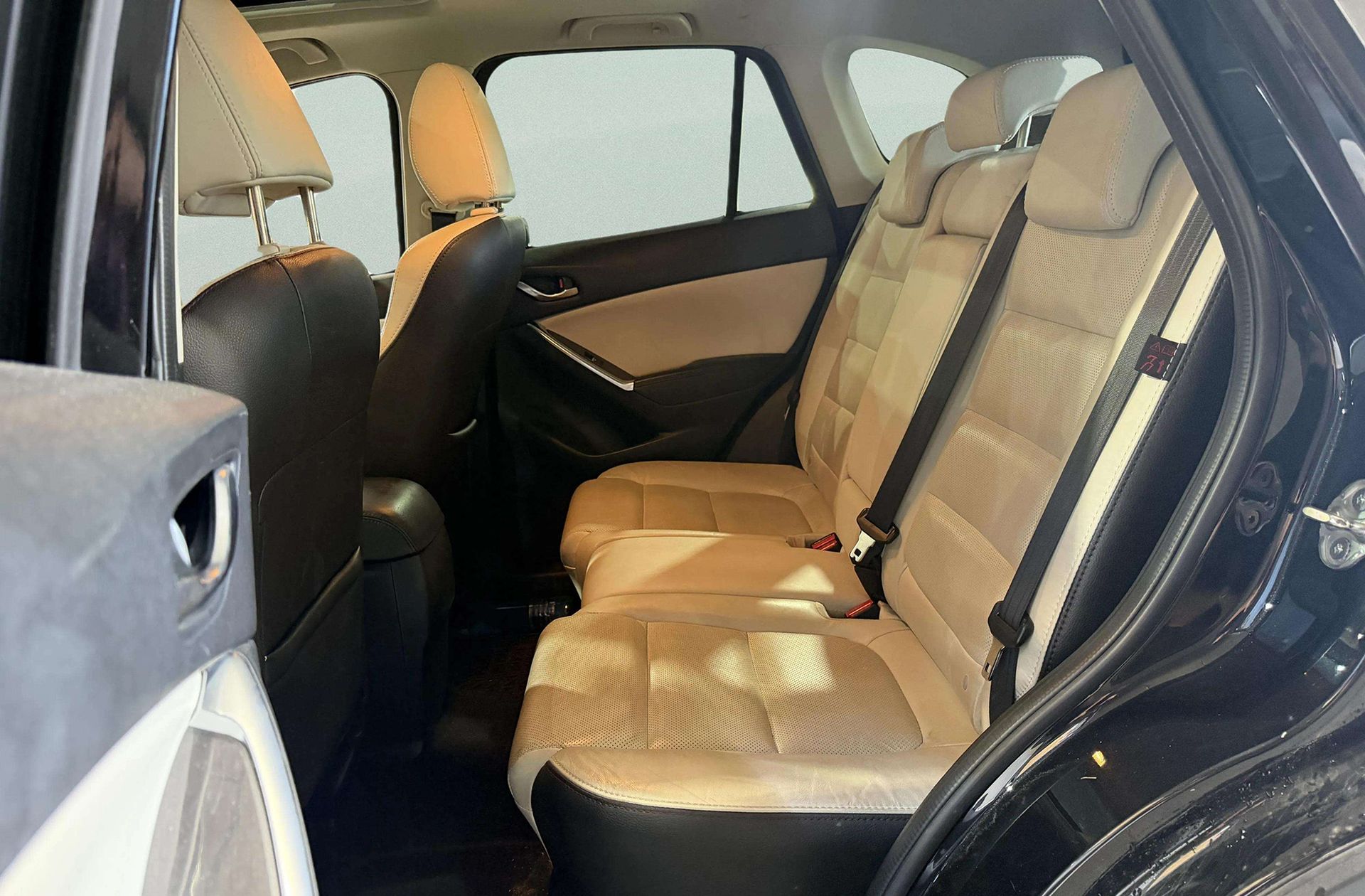 Mazda CX-5 2.2 DE Luxury Premium Travel SunRoof 4WD - foto 15