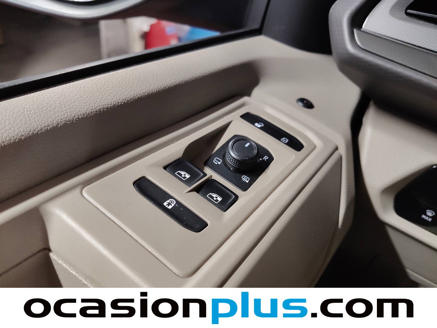 Volkswagen Multivan Volkswagen Multivan 1.4 TSI PHEV Batalla Corta (218 CV) DSG 7 Plazas híbrido enchufable
