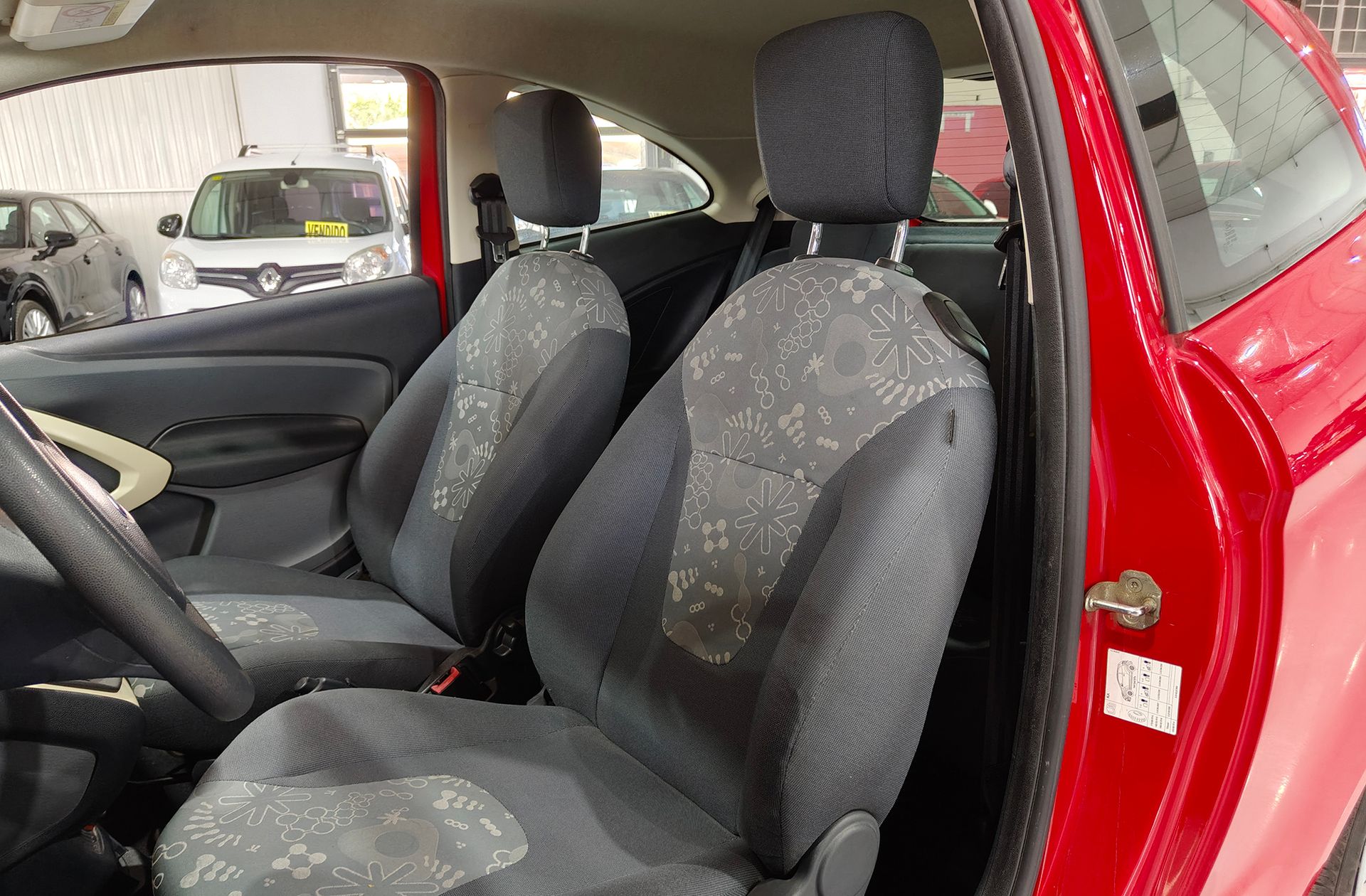 Ford Ka 1.2 Duratec Trend+ - foto 8