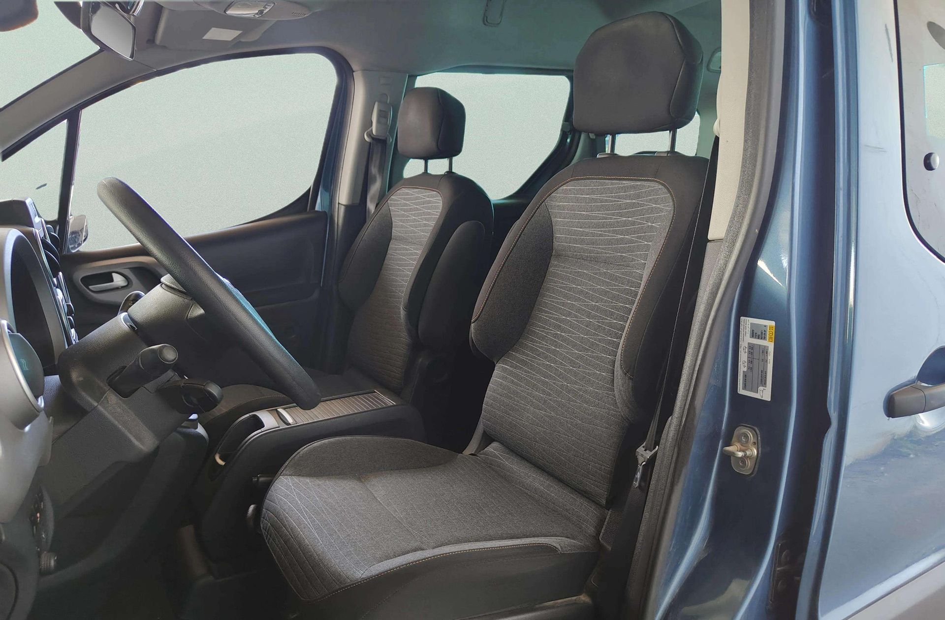 Citroën Berlingo Multispace 20 Aniversario BlueHDi - foto 11