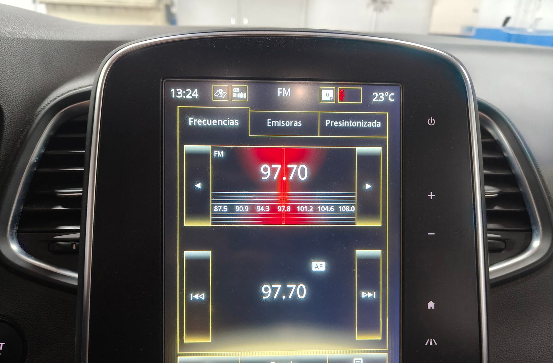 Renault Grand Scénic Zen TCe EDC GPF 7 plazas - foto 36