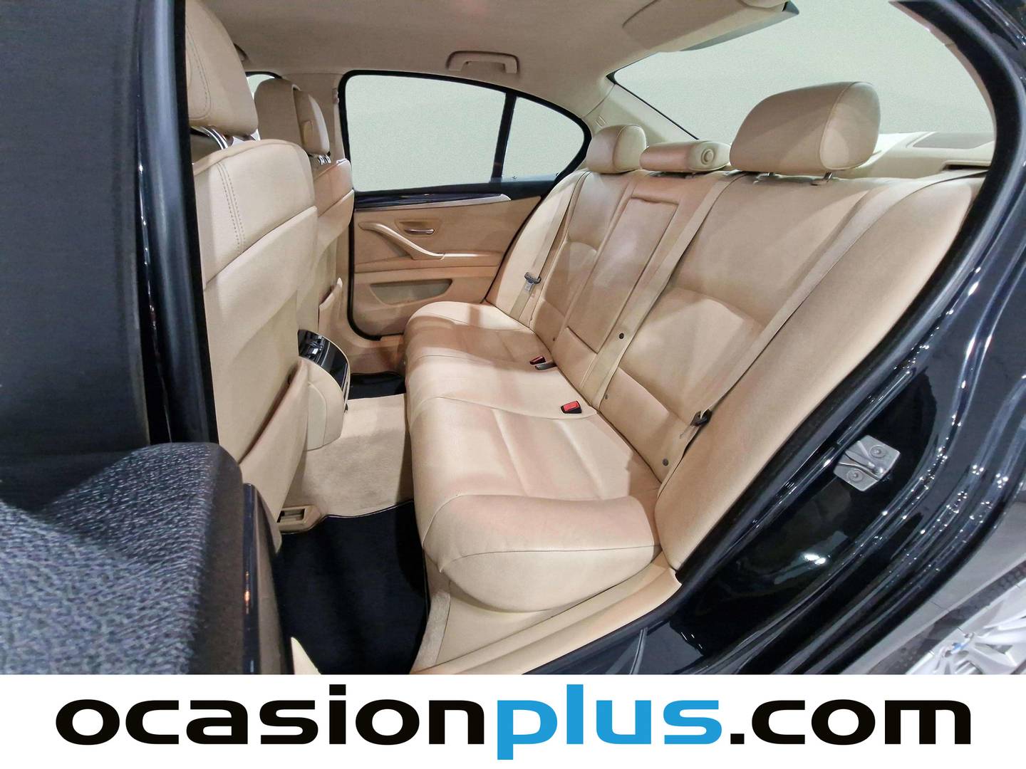 Foto asientos traseros BMW Serie 5 BMW Serie 5 530d (258 CV)