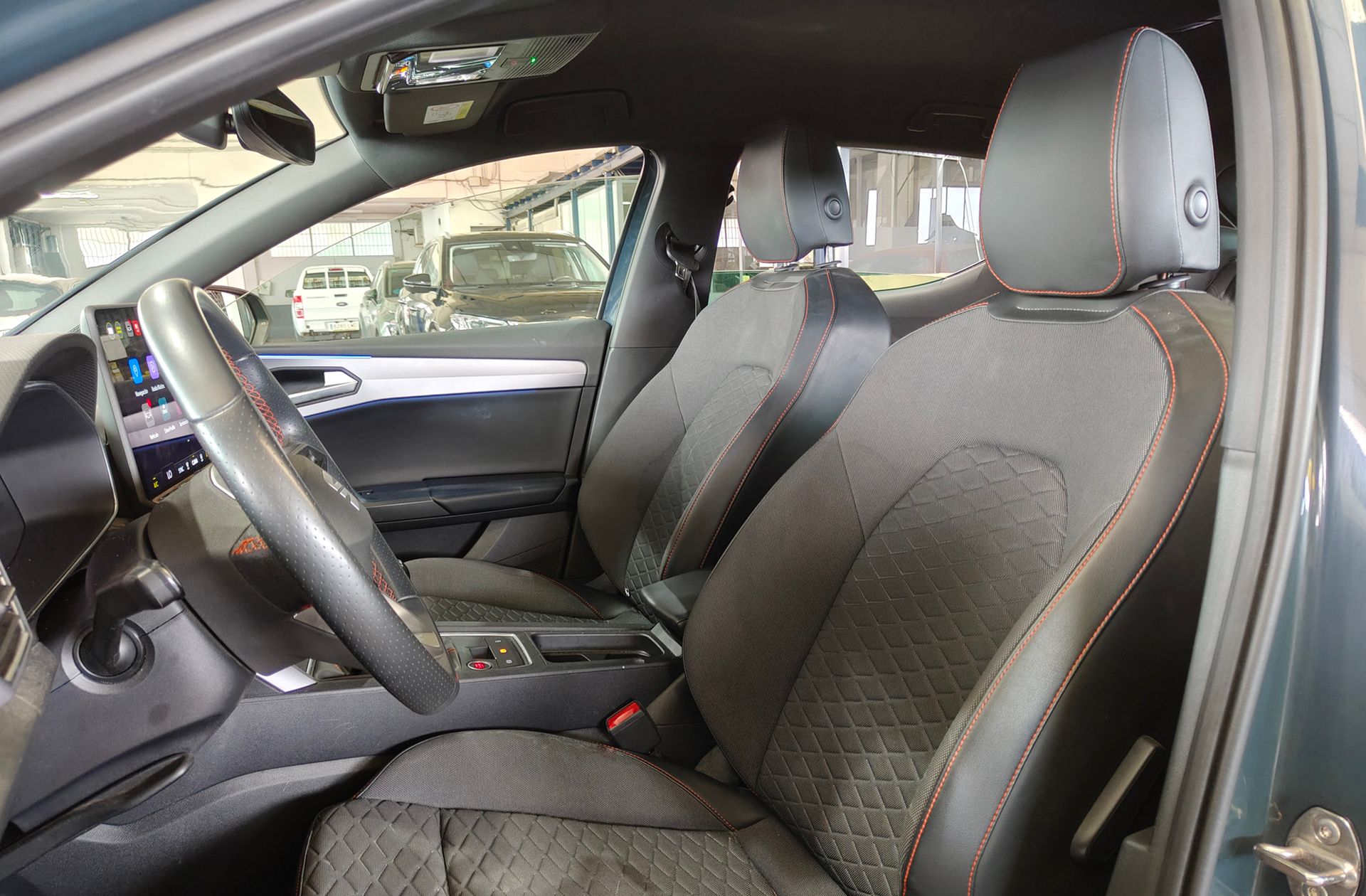 SEAT León 1.5 TSI FR 25 Aniversario - foto 11
