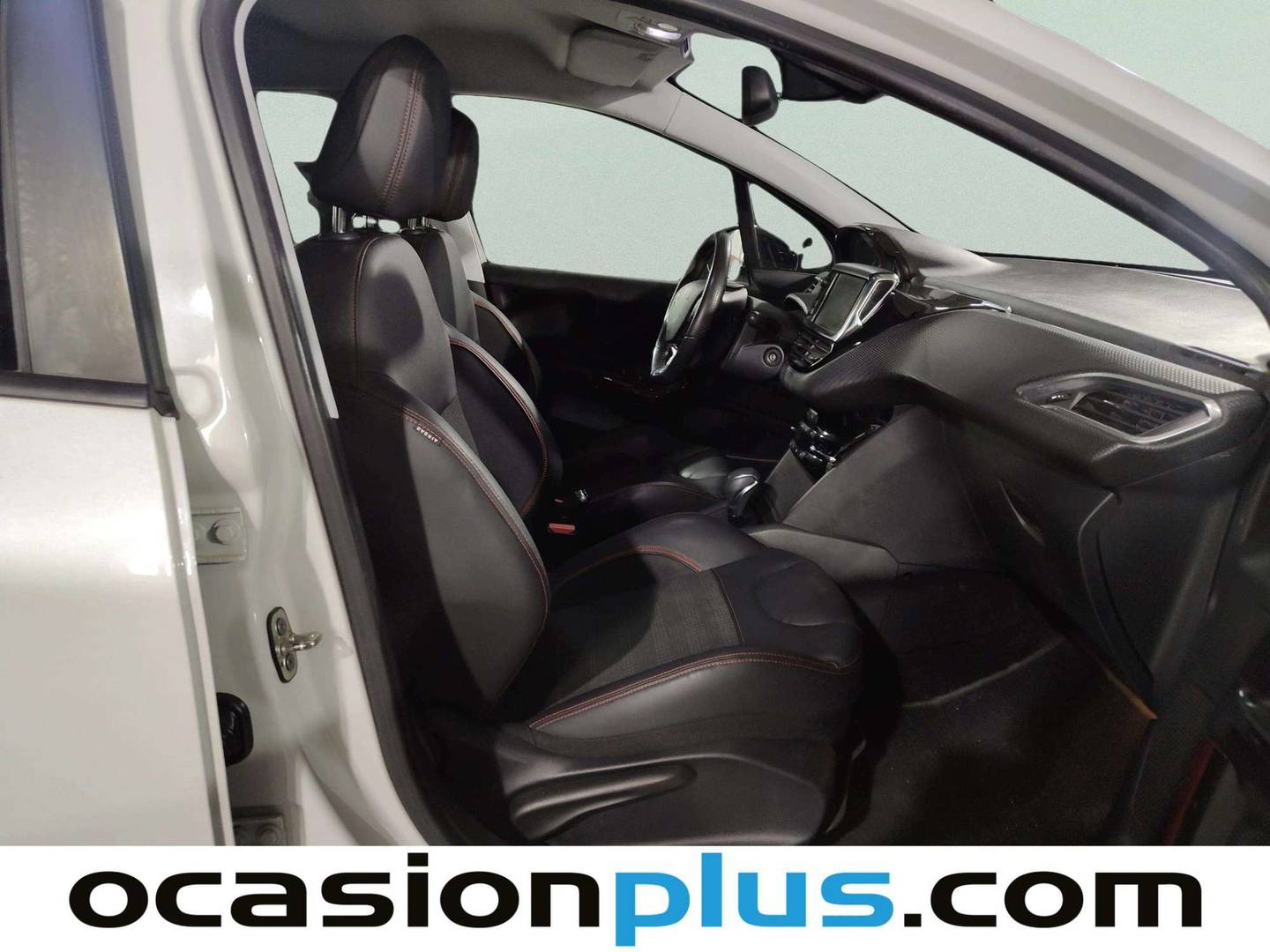 Peugeot 208 Peugeot 208 1.2 PureTech S&S GT Line EAT6 (110 CV) km 0