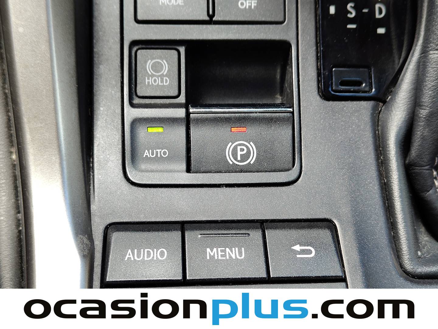 Lexus NX Lexus NX 300h Executive 4WD (197 CV) al mejor precio