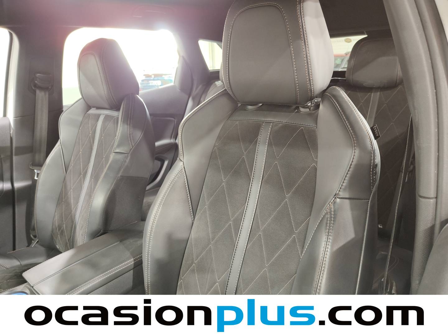 Foto Peugeot 3008 Peugeot 3008 BlueHDi 180 S&S GT EAT6  (180 CV)