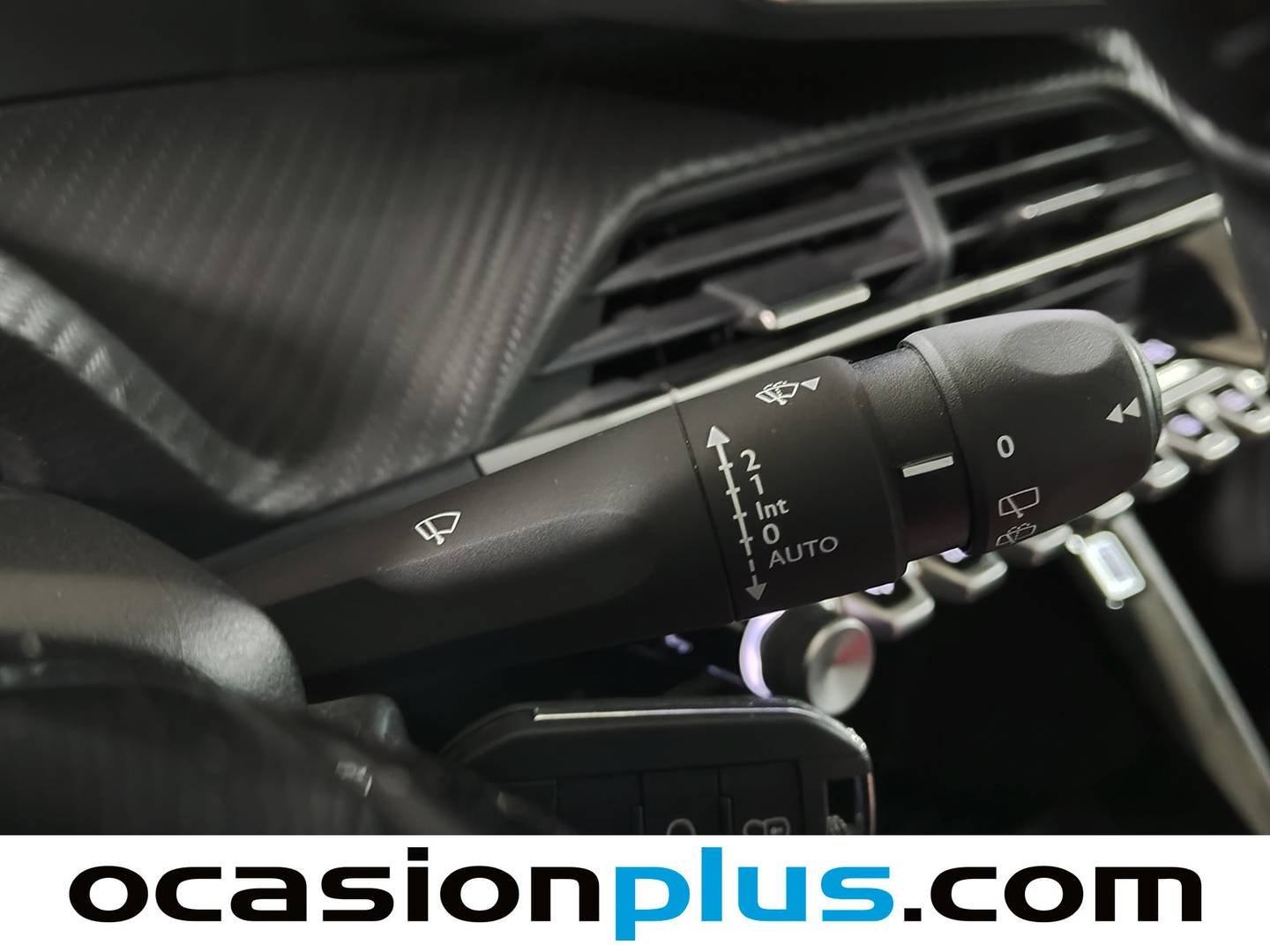 Peugeot 2008 Peugeot 2008 Allure Hybrid eDCS6 (145 CV) 145cv