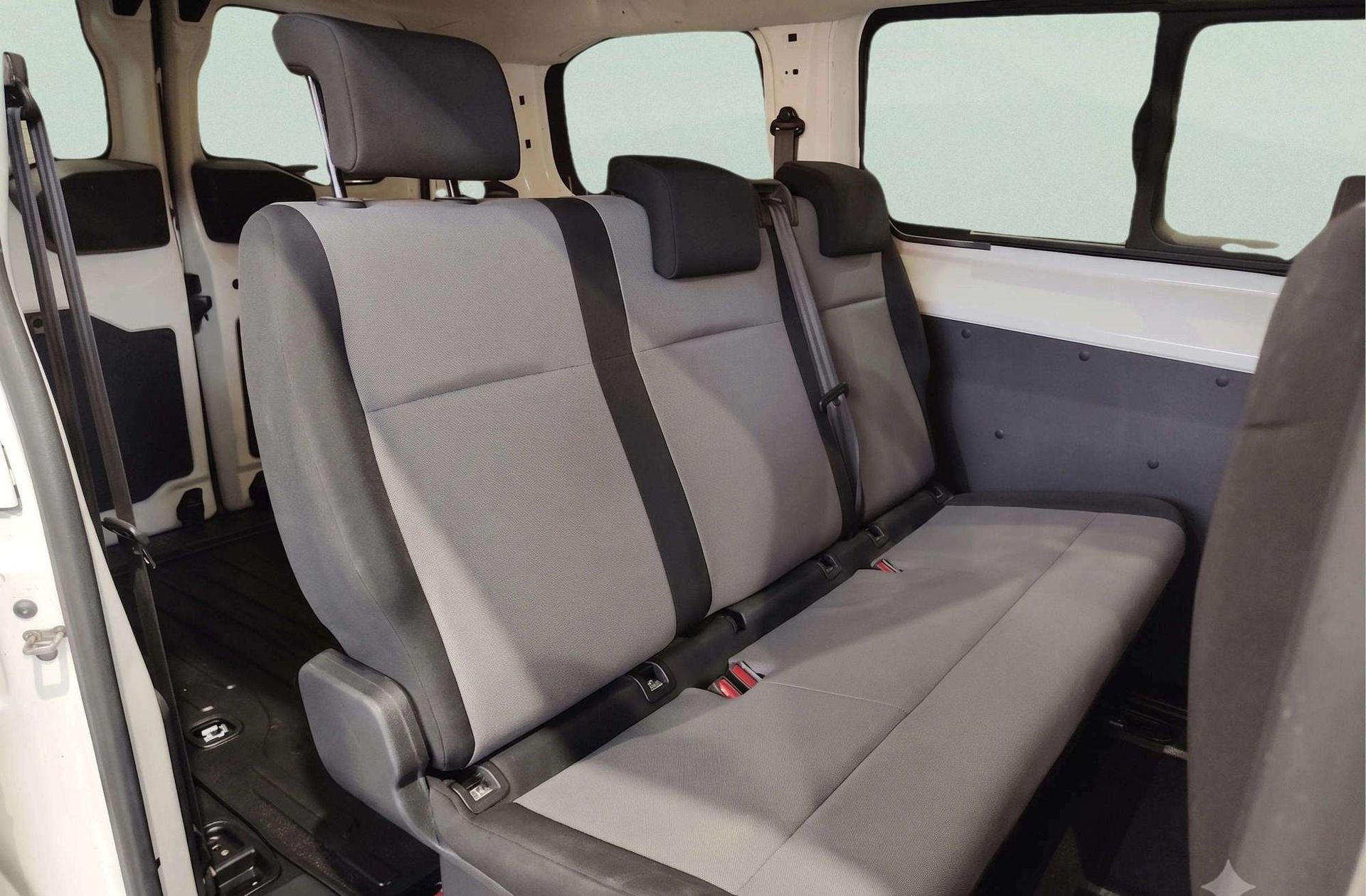 Toyota Proace Verso 1.5D Shuttle L2 - foto 13