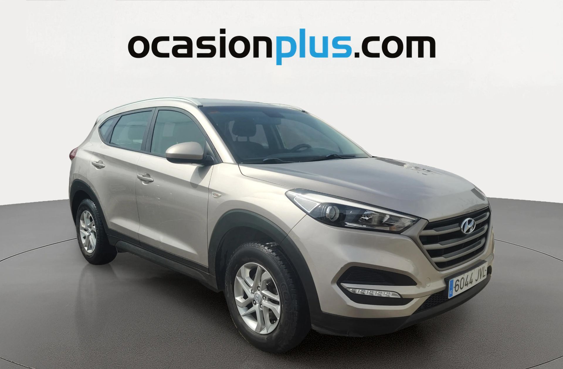 Hyundai Tucson 1.6 GDI BlueDrive Essence 4x2 - foto 2