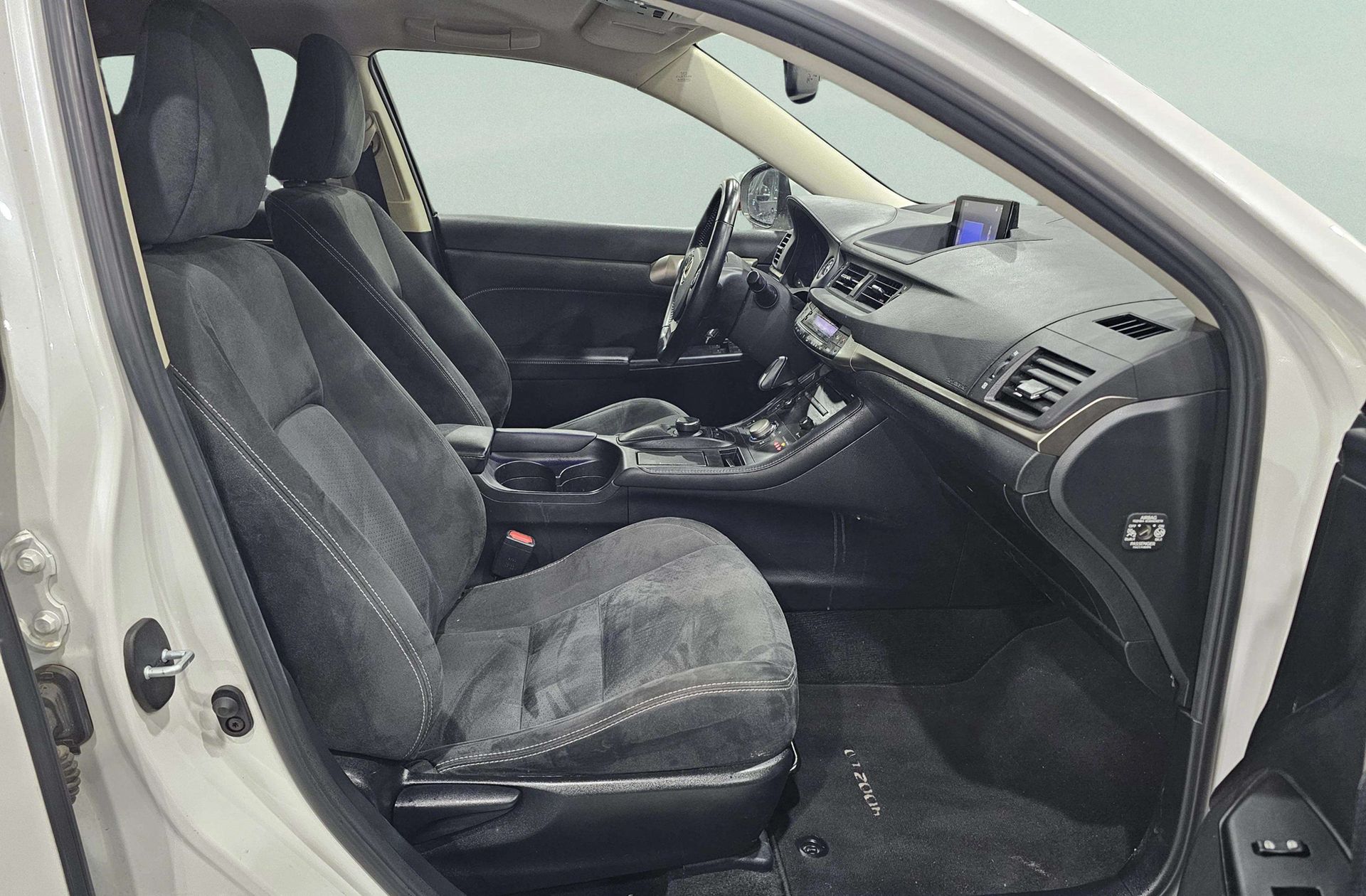 Lexus CT 200h Business - foto 16