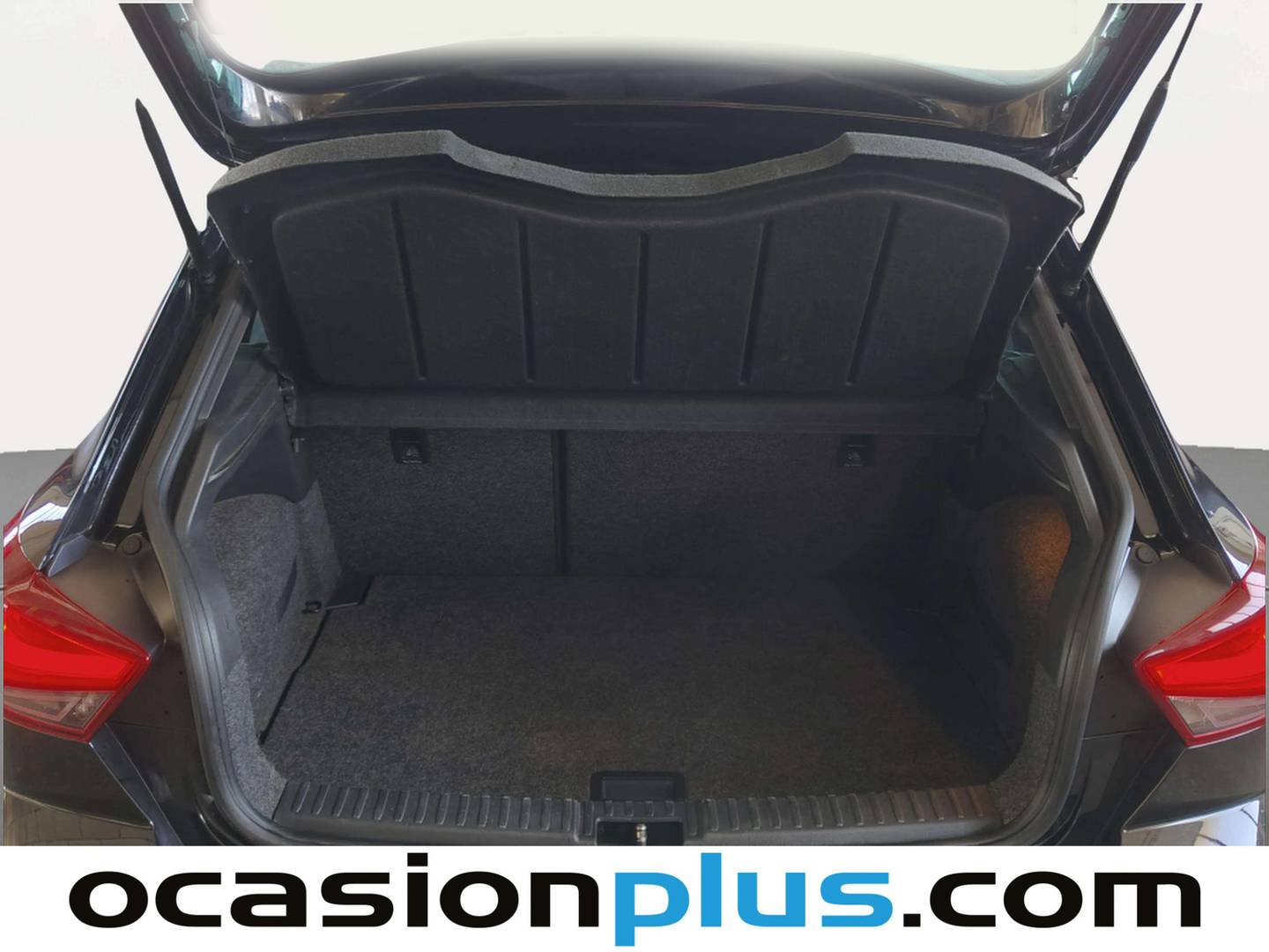 Fotos maletero Seat Ibiza Seat Ibiza 1.0 TSI S&S FR XL (110 CV)