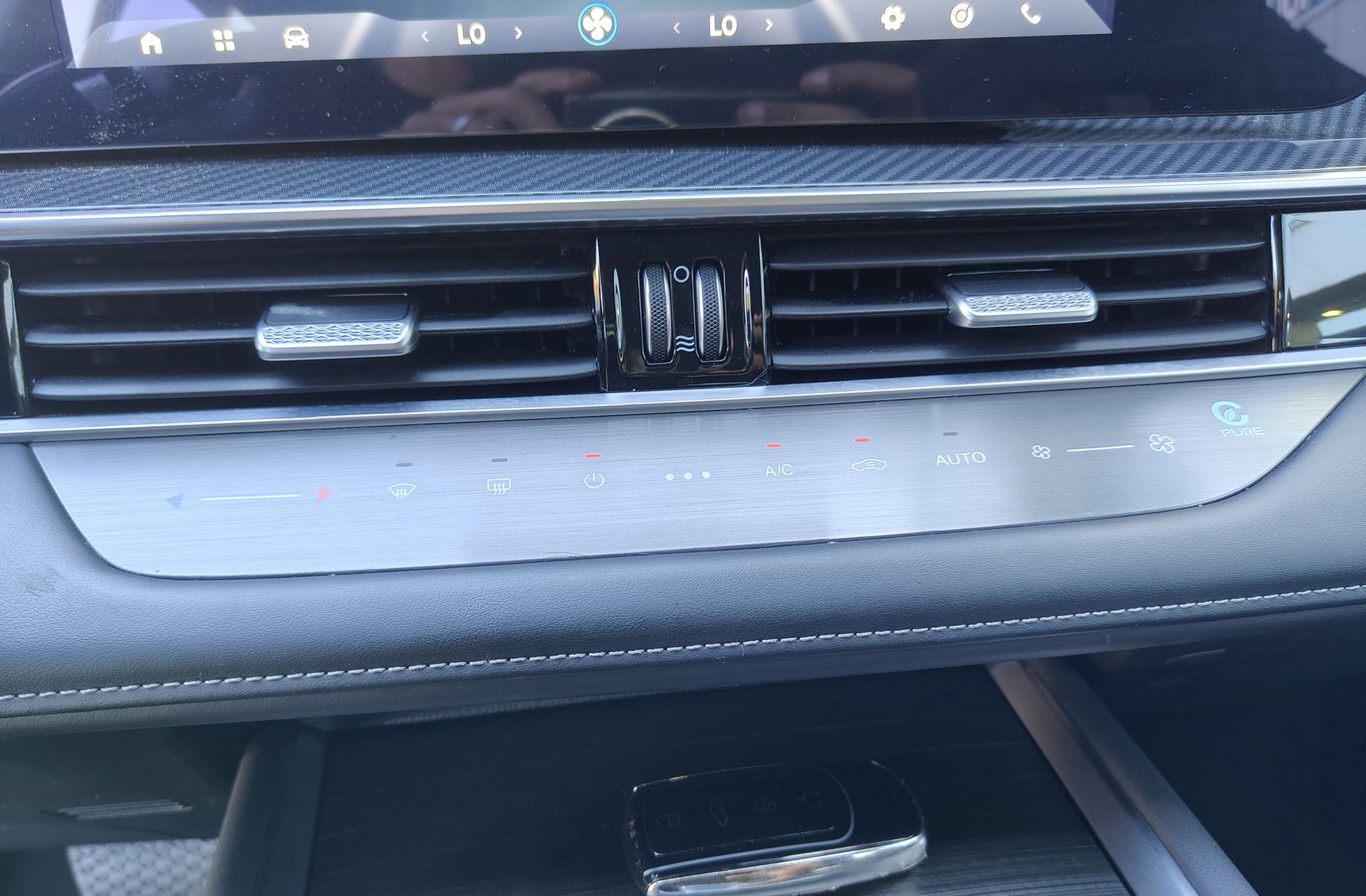 Ebro s700 1.6 T-GDi Comfort DCT - foto 29