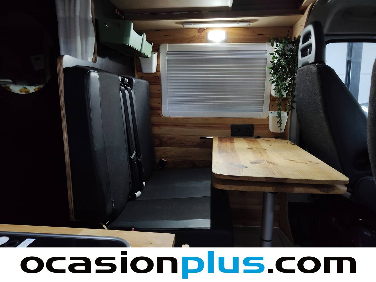 Foto asientos delanteros Peugeot Boxer Peugeot Boxer Furgon BlueHDi 110 330 L1H1 (110 CV) Camperizada 4 Plazas