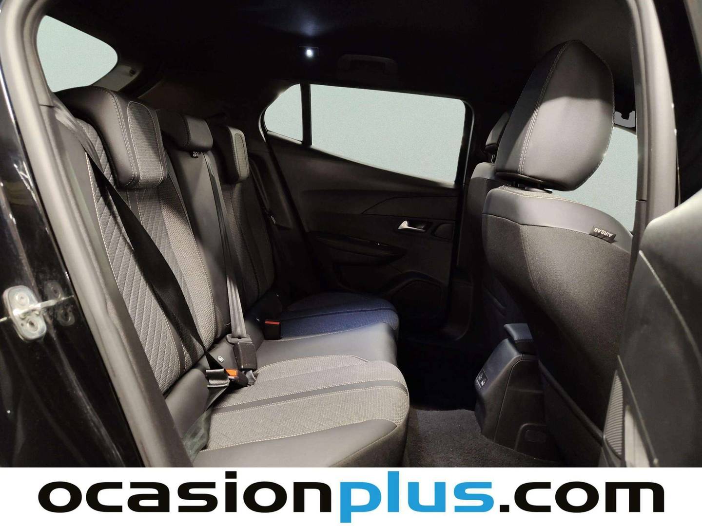 Peugeot 2008 Peugeot 2008 Allure Hybrid eDCS6 (145 CV) km 0