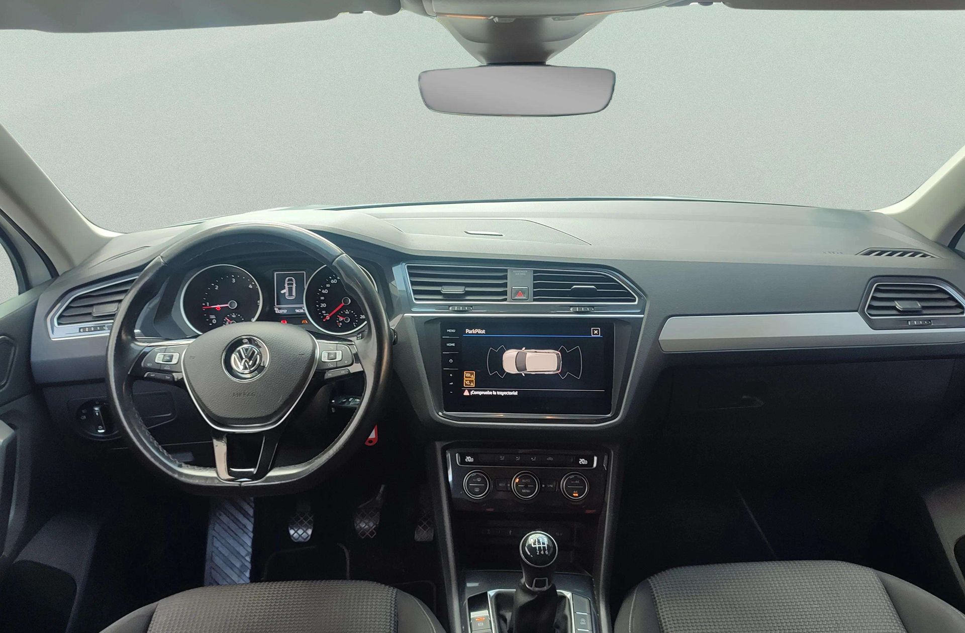 Volkswagen Tiguan Edition 2.0 TDI - foto 6