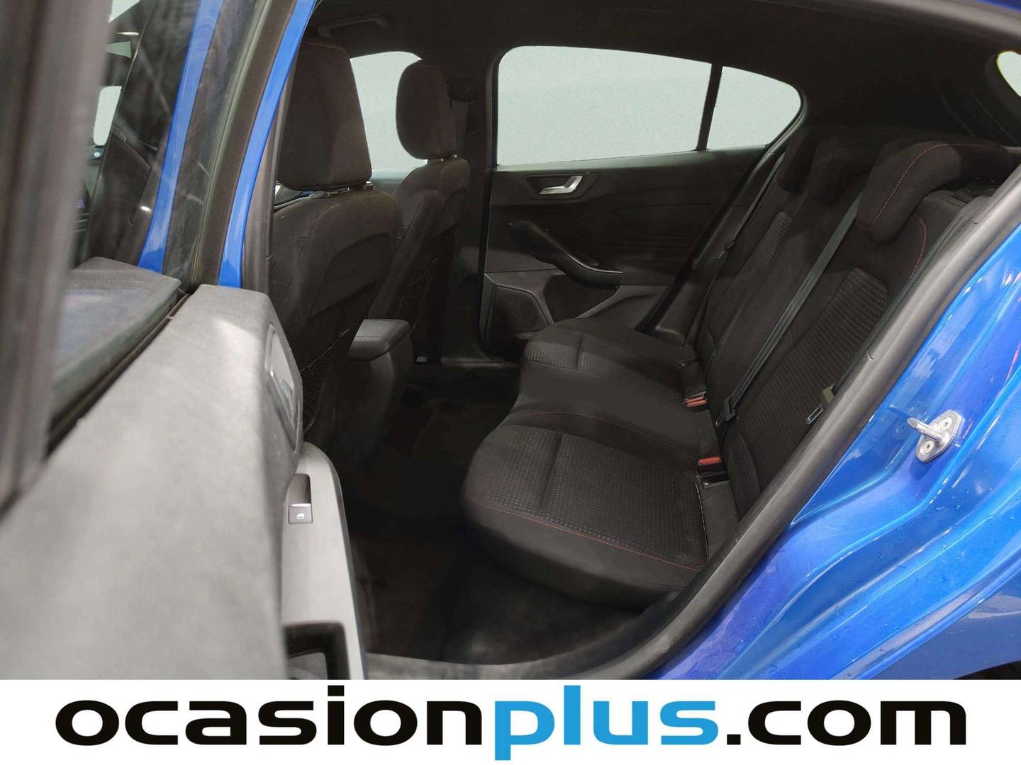 Foto asientos traseros Ford Focus Ford Focus 1.0 Ecoboost MHEV ST-Line (125 CV)