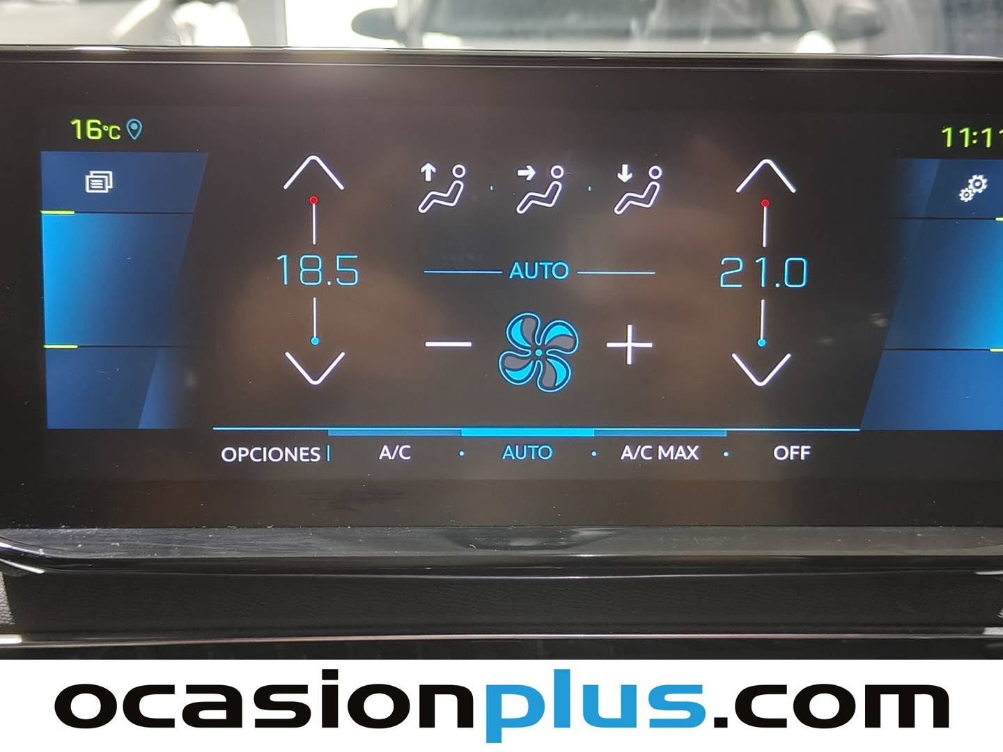 Foto Peugeot 3008 Hybrid Peugeot 3008 Hybrid 300 Allure Pack e-EAT8 (300 CV)