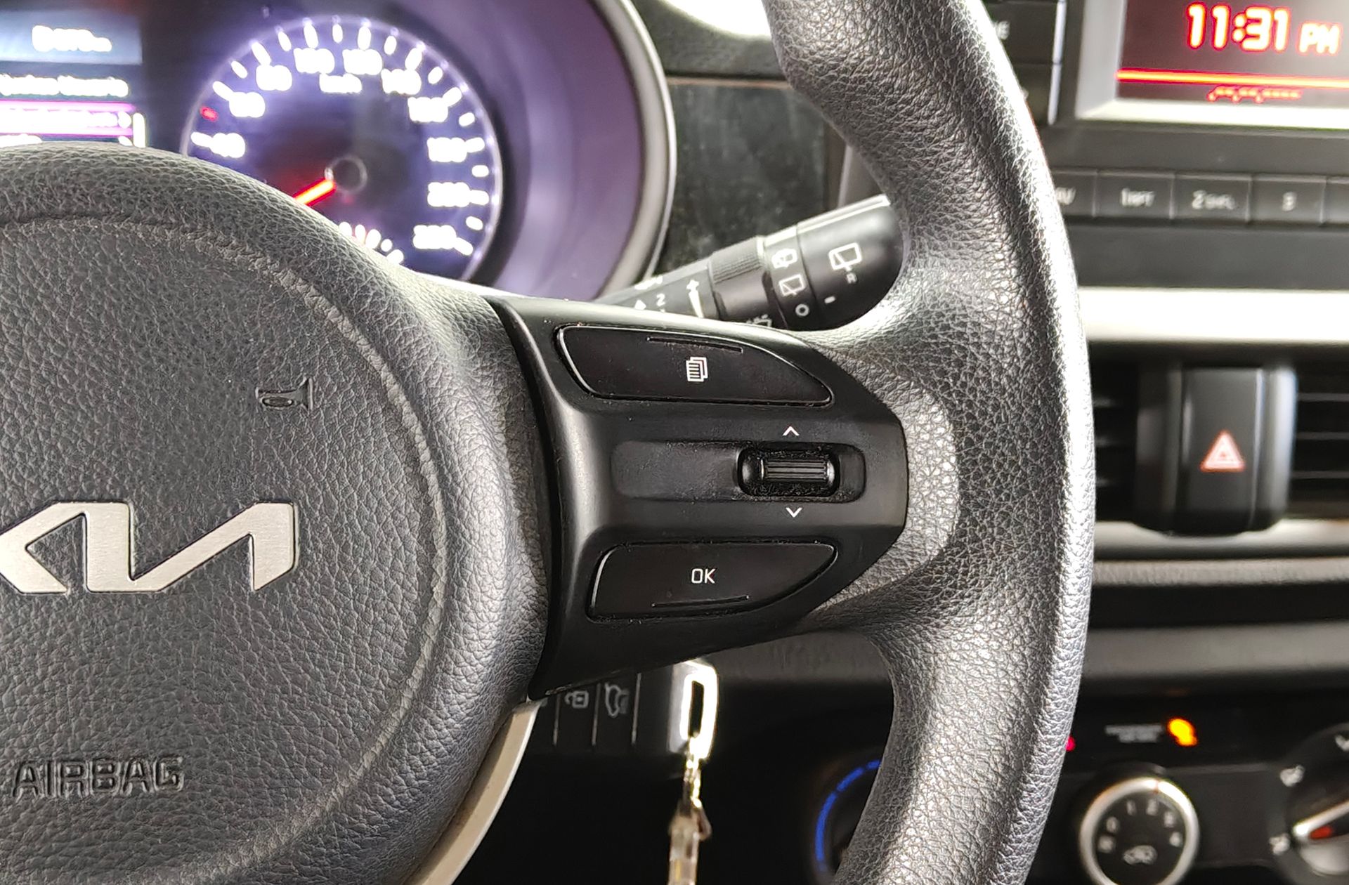 Kia Picanto 1.0 DPi Concept Pack Comfort - foto 23