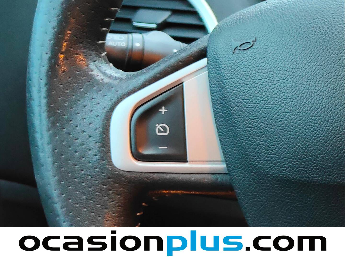 Equipamiento del Renault Mégane Renault Megane TCe 115 S&S Dynamique Energy eco2 (115 CV)