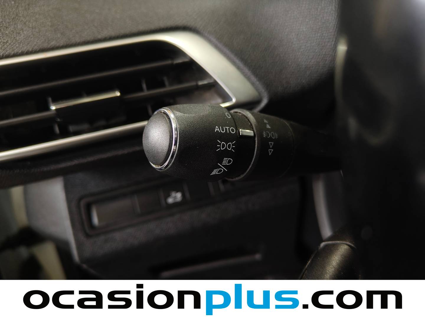 Peugeot 5008 Peugeot 5008 PureTech 130 S&S Allure (130 CV) 7 Plazas de ocasión