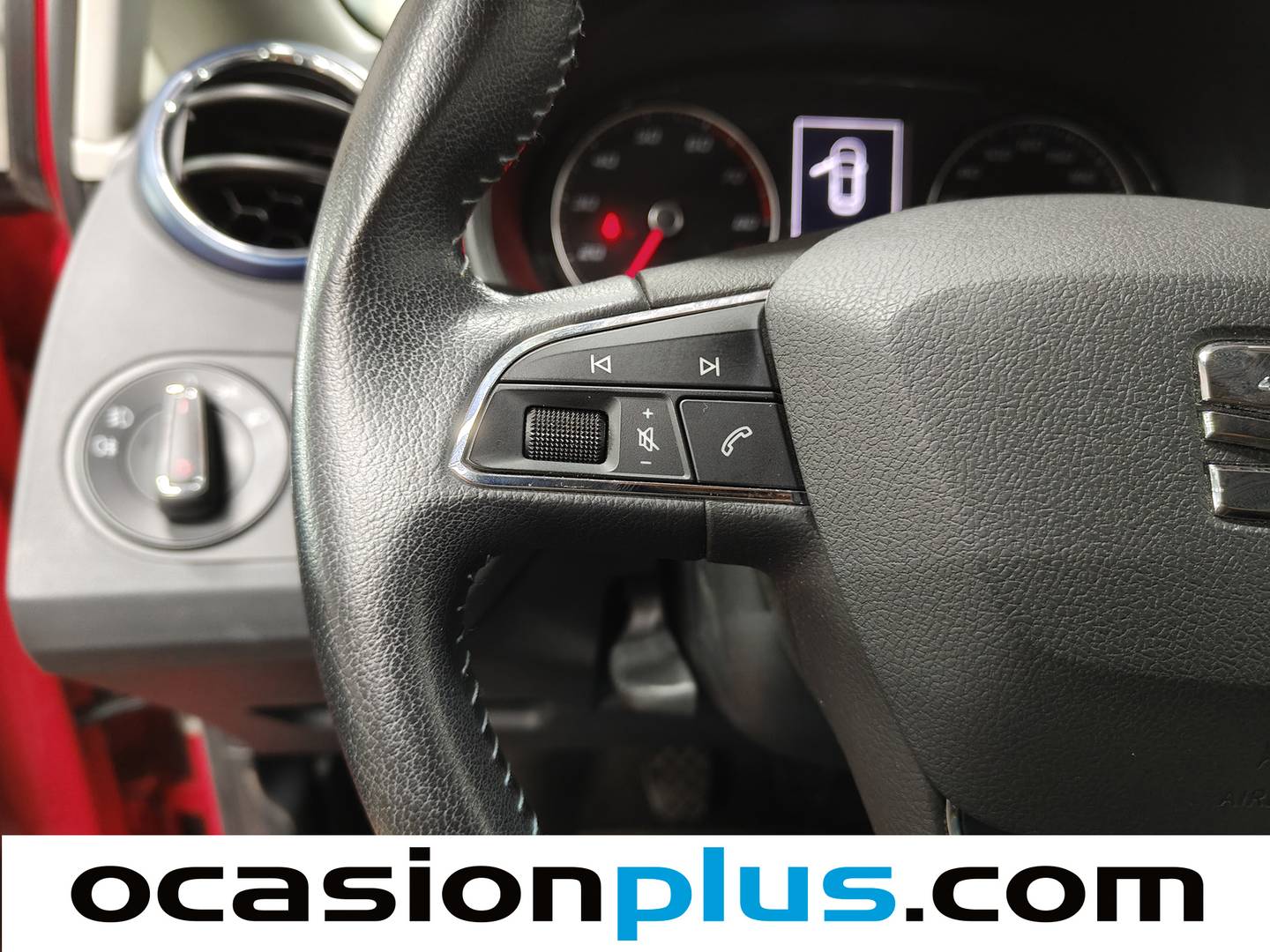 Seat Ibiza Seat Ibiza SC 1.0 EcoTSI Style Connect Blue (110 CV) seminuevo