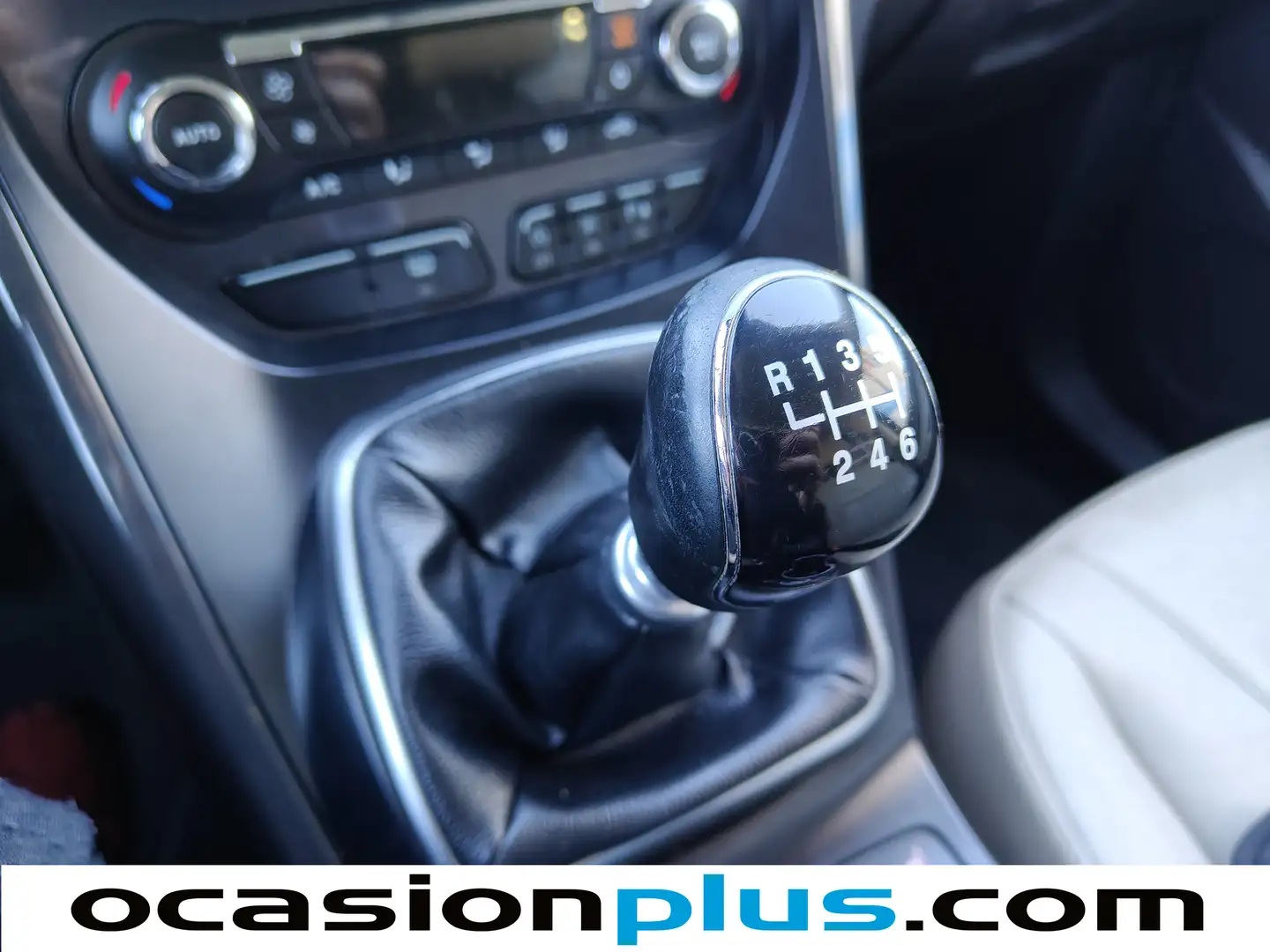 Foto Ford Kuga Ford Kuga 2.0 TDCI S&S Titanium 4x4  (150 CV)