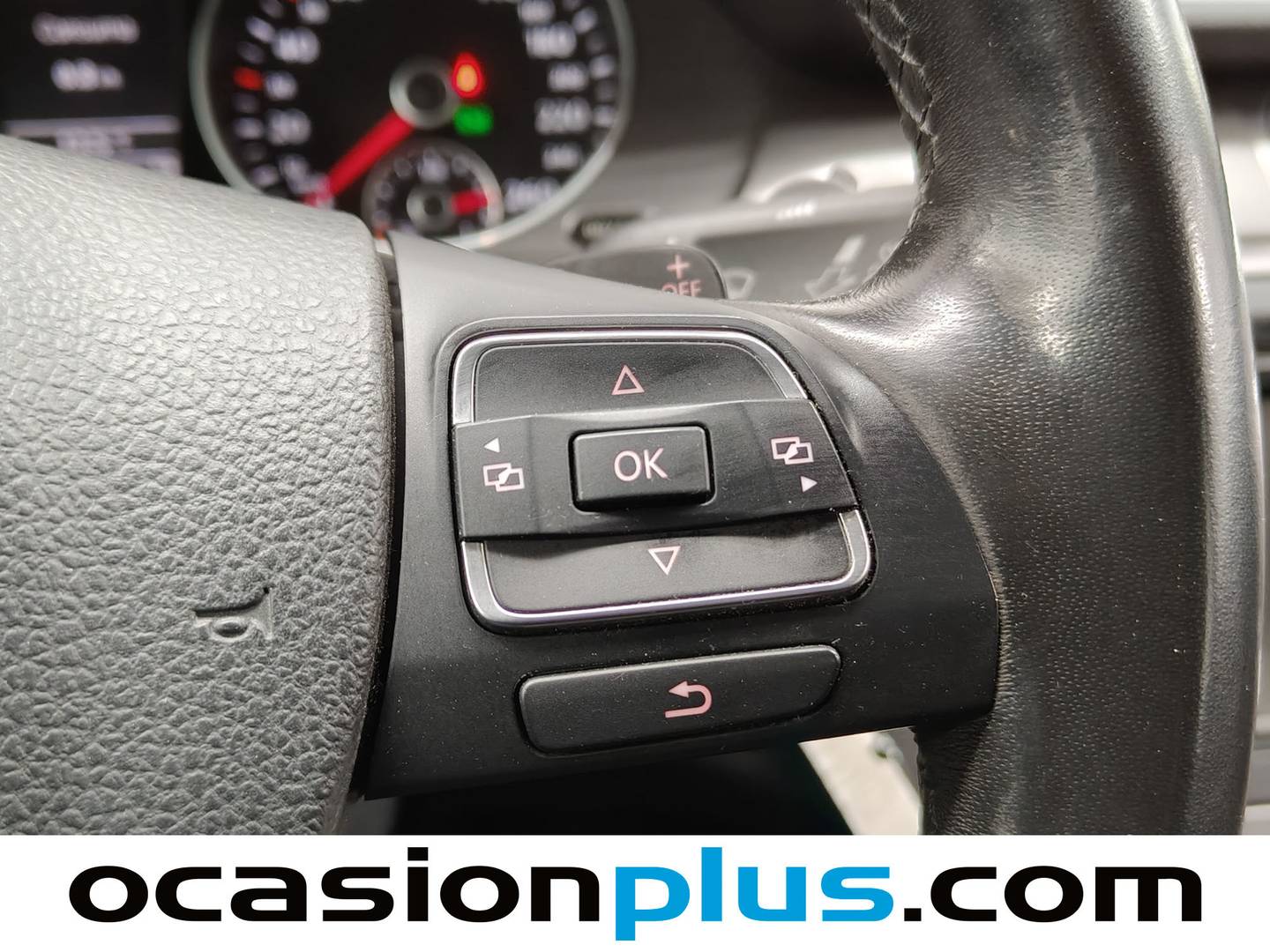 Foto Volkswagen Passat Volkswagen Passat Advance 2.0 TDI BMT (140 CV) DSG