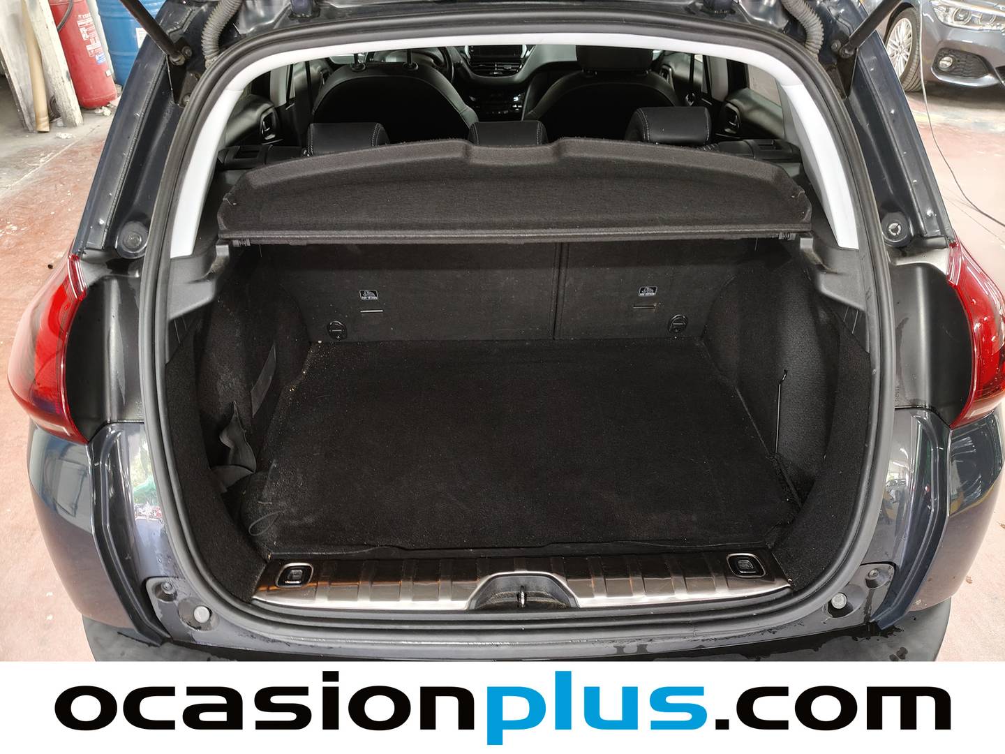 Fotos maletero Peugeot 2008 Peugeot 2008 PureTech 110 S&S Allure EAT6 (110 CV)