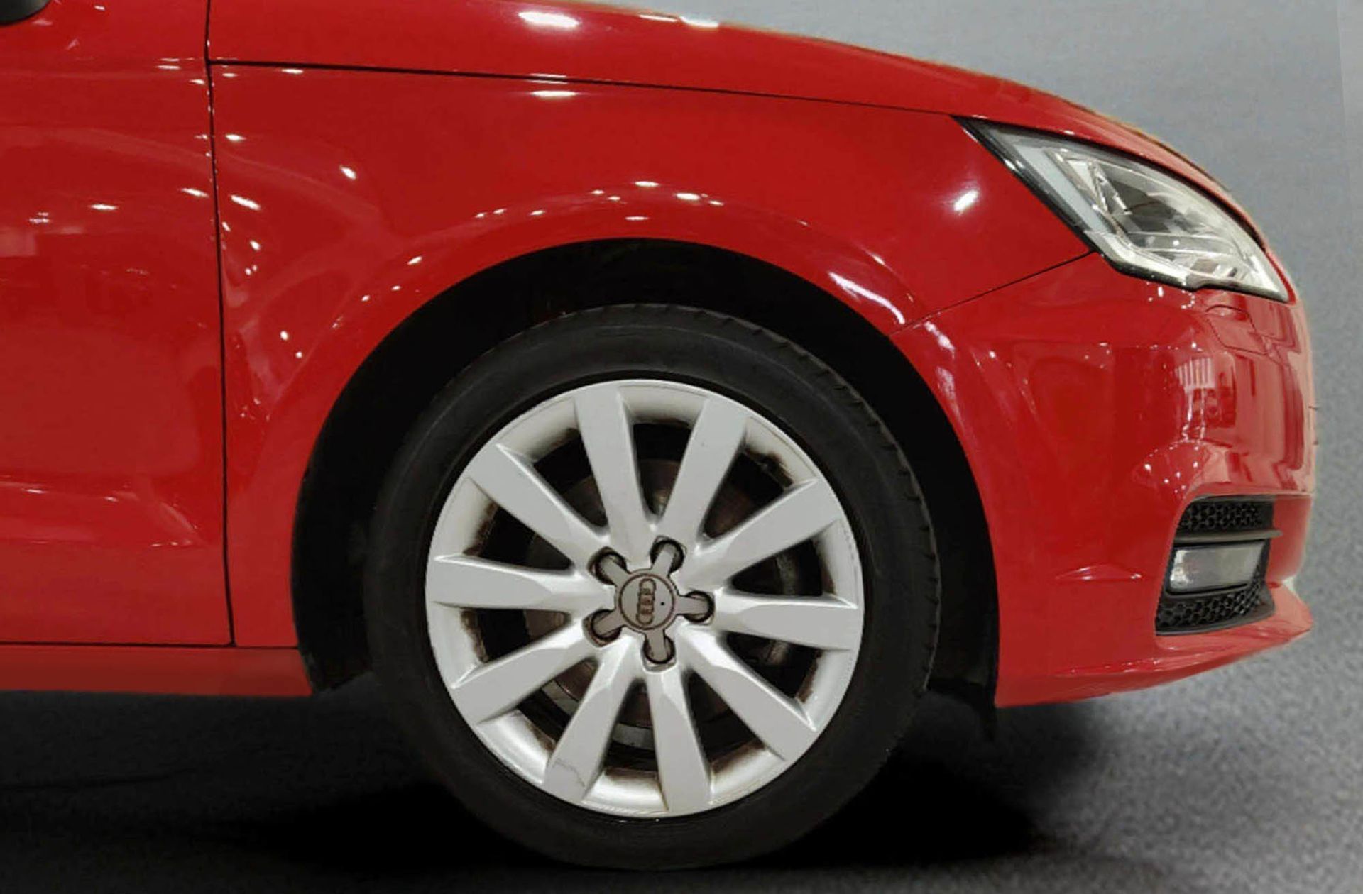 Audi A1 Sportback Attraction 1.6 TDI - foto 30