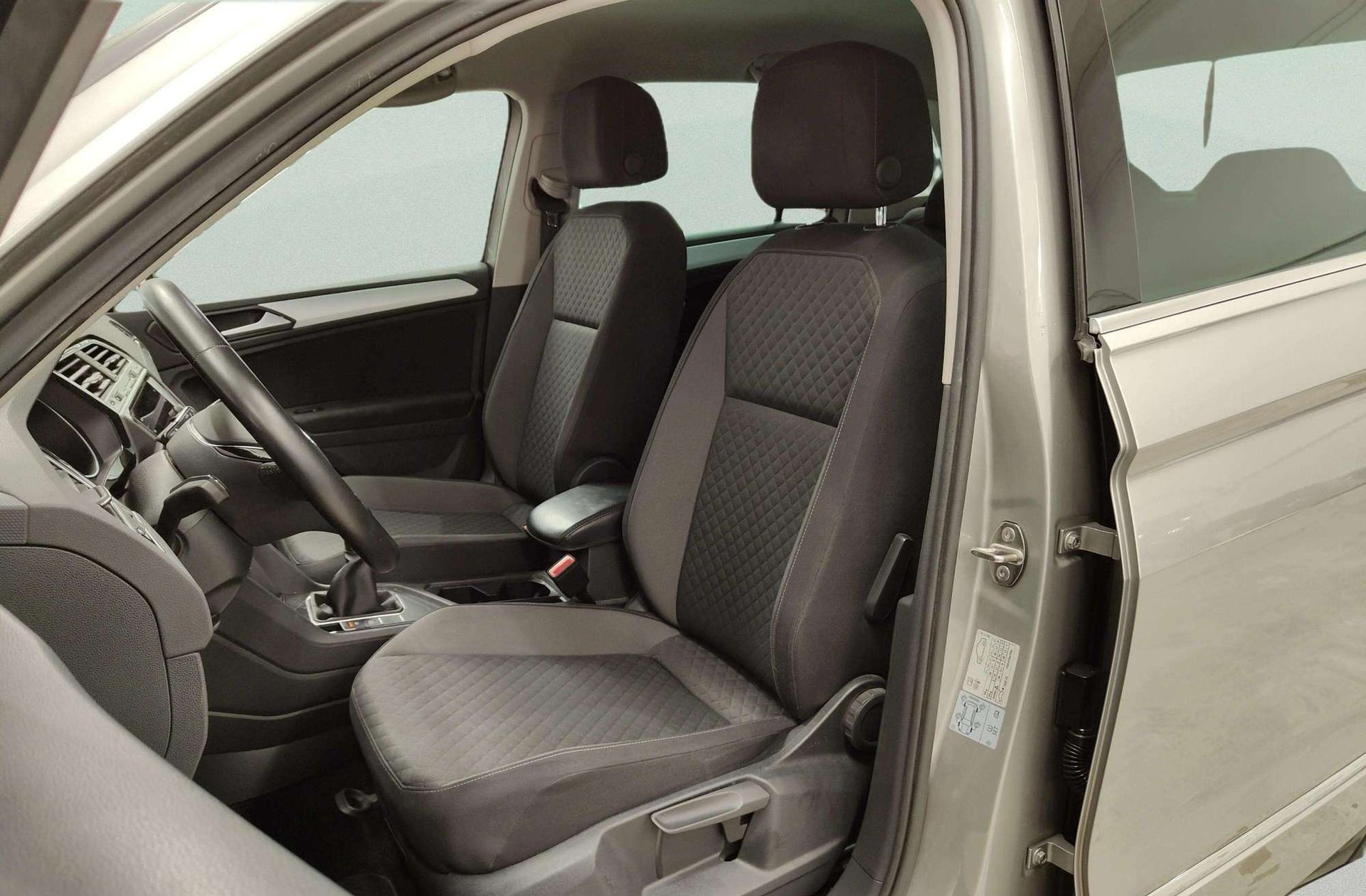 Volkswagen Tiguan Advance 1.5 TSI - foto 12