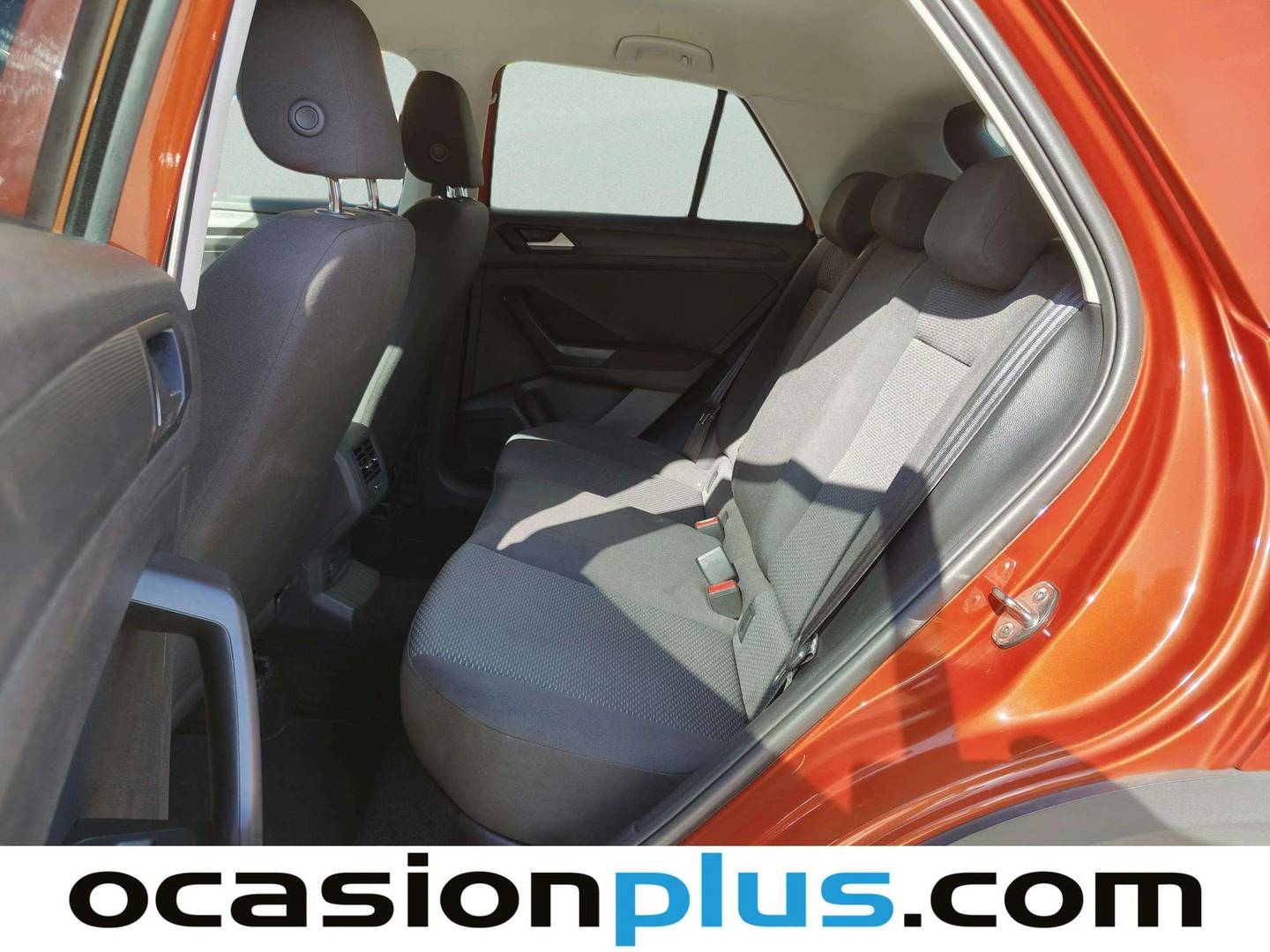 Foto asientos traseros Volkswagen T-Roc Volkswagen T-Roc Edition 1.6 TDI (115 CV)