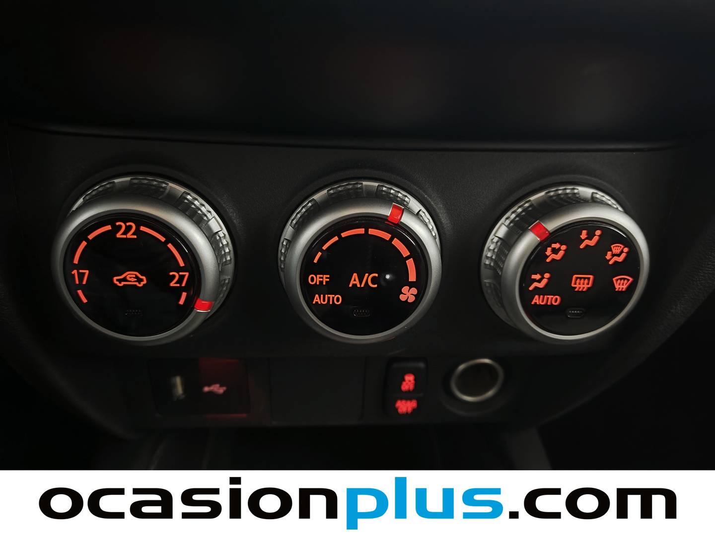 Foto Mitsubishi ASX Mitsubishi ASX 200 MPI Challenge (150 CV)