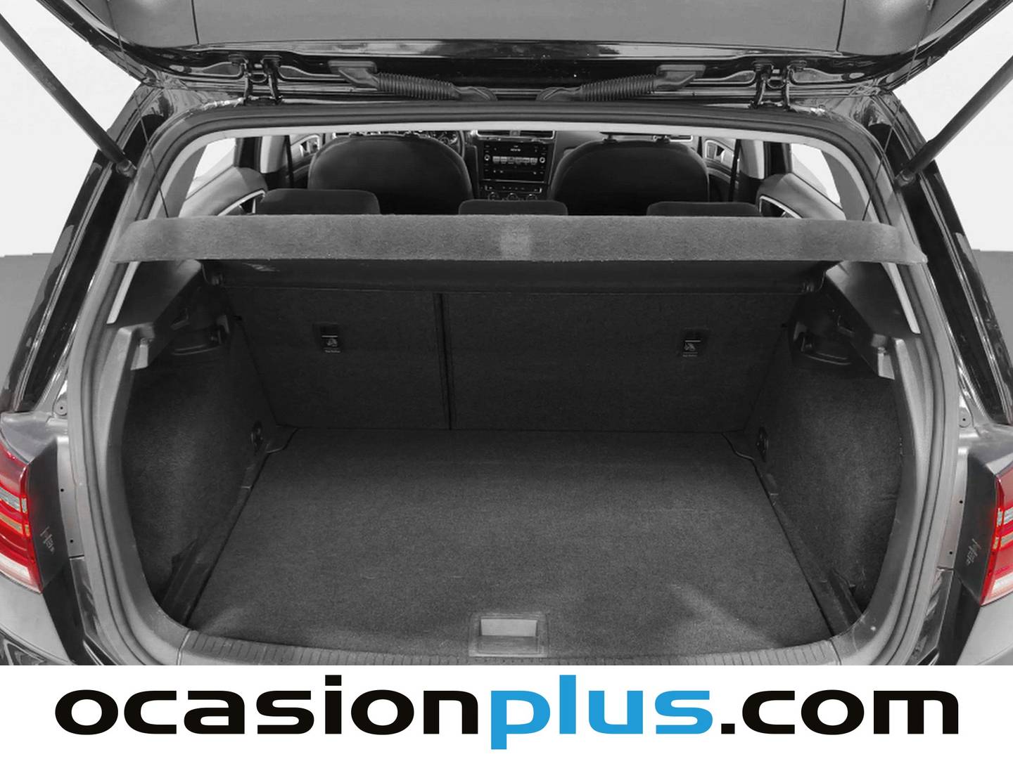 Fotos maletero Volkswagen Golf Volkswagen Golf Business 1.0 TSI (110 CV)