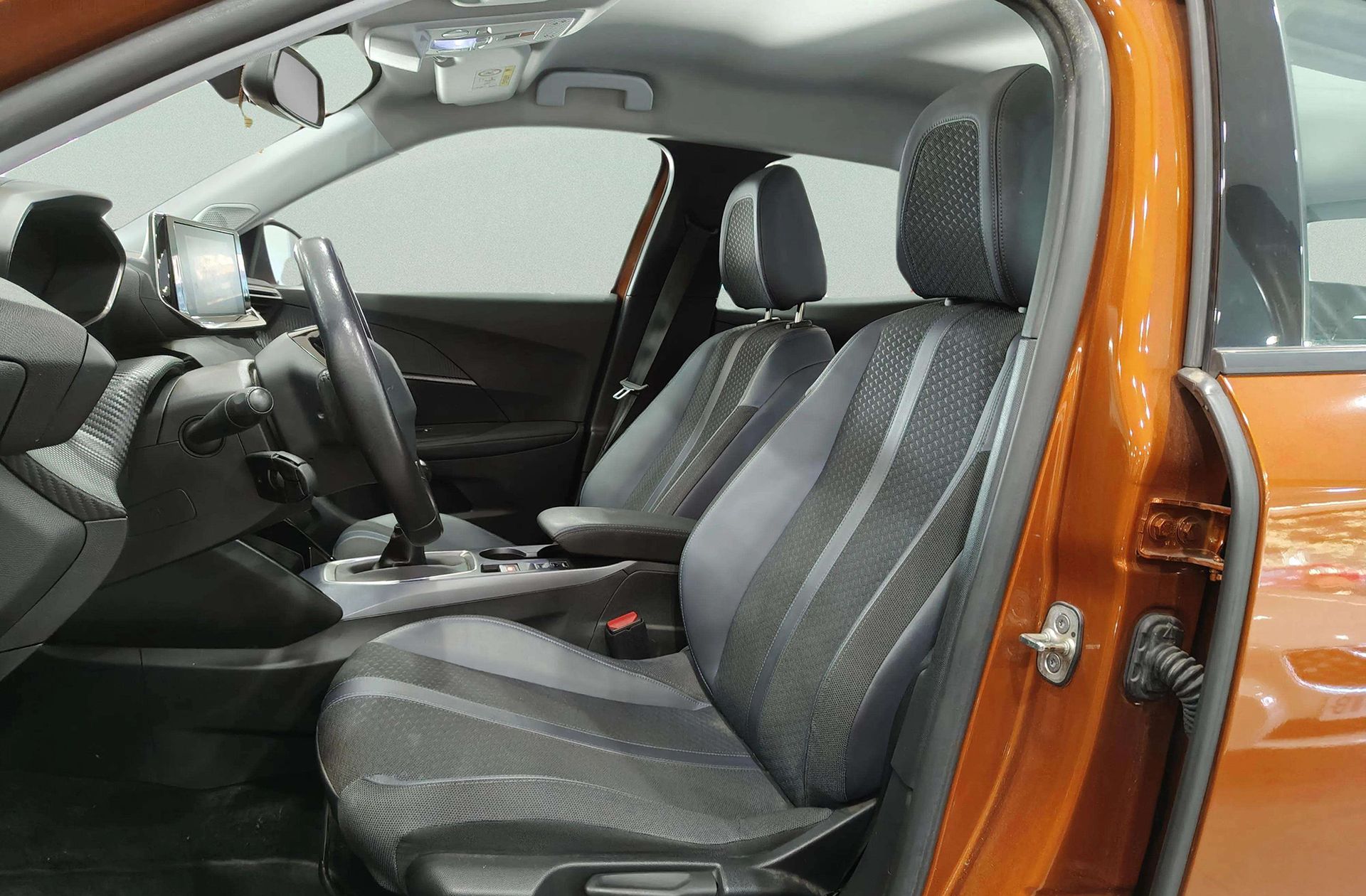 Peugeot 2008 PureTech 100 Allure - foto 11
