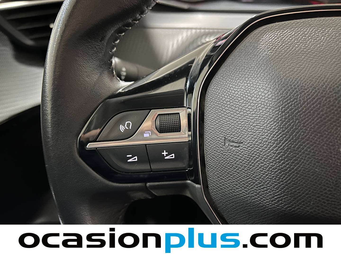 Foto Peugeot 208 Peugeot 208 PureTech 100 Allure (100 CV)